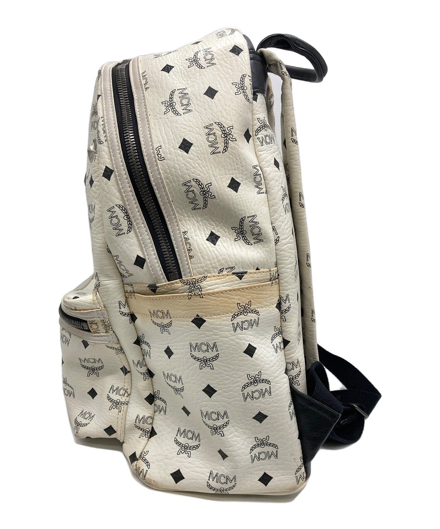 中古・古着通販】MCM (エムシーエム) スタッズリュック ホワイト 