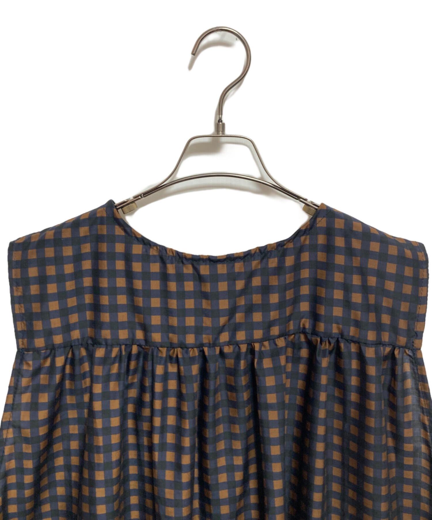 yarmo（ヤーモ）Military Quilted Tabard Dress 中古・古着通販】Yarmo (ヤーモ) Gingham Print Tabard Dress ブラウン