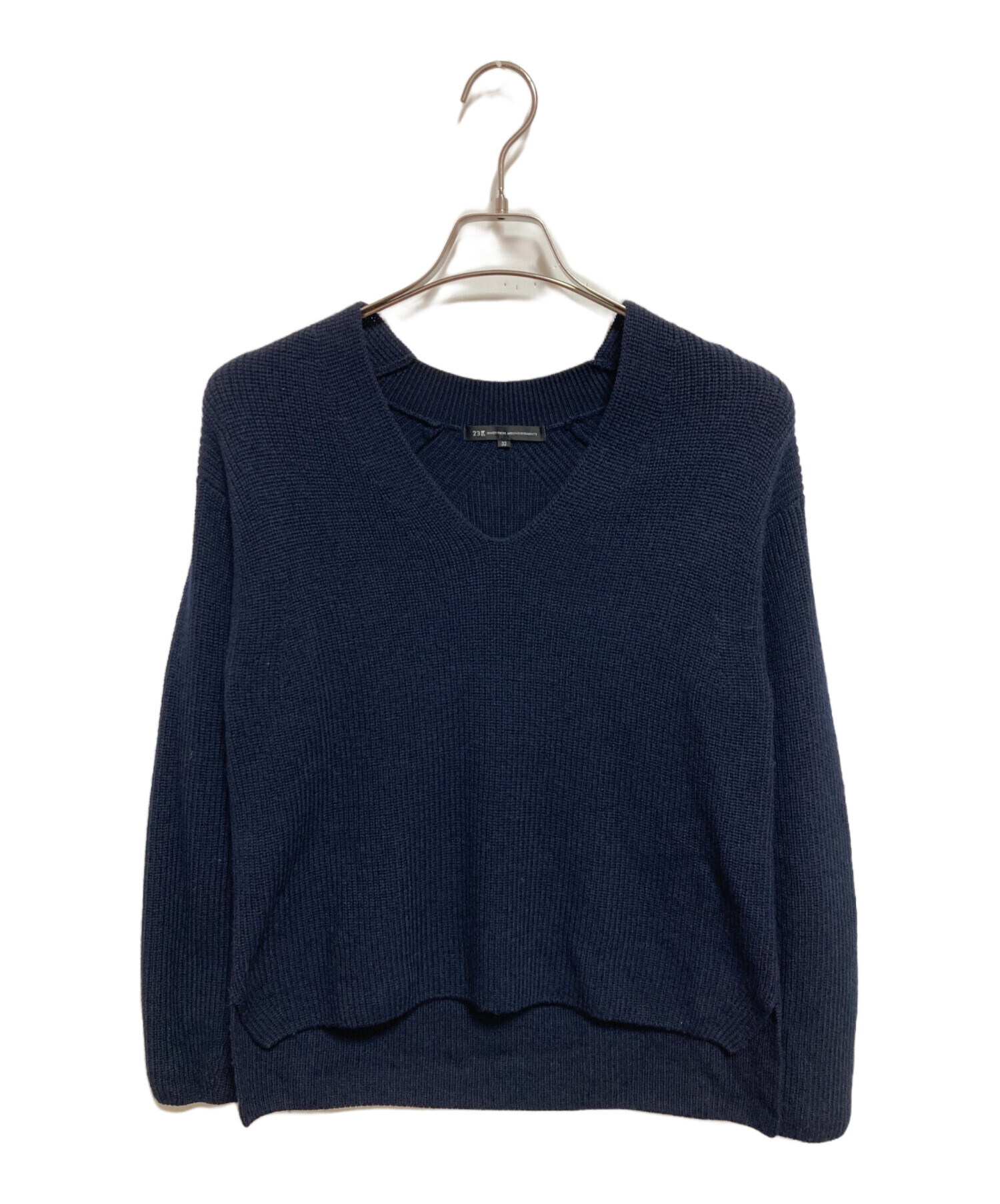 中古・古着通販】23区 (ニジュウサンク) ウールミドルゲージ Vネック