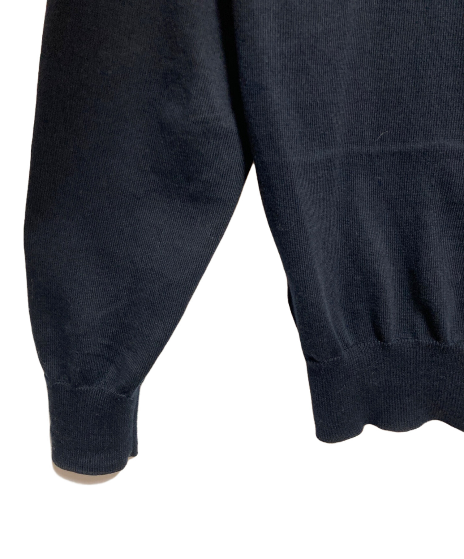 中古・古着通販】CRUCIANI (クルチアーニ) Vネックニット ネイビー