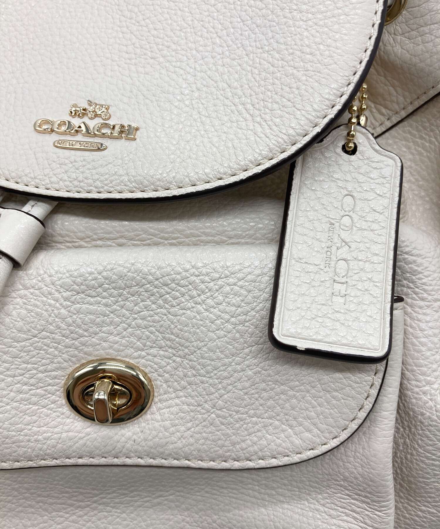 中古・古着通販】COACH (コーチ) レザーミニリュック アイボリー