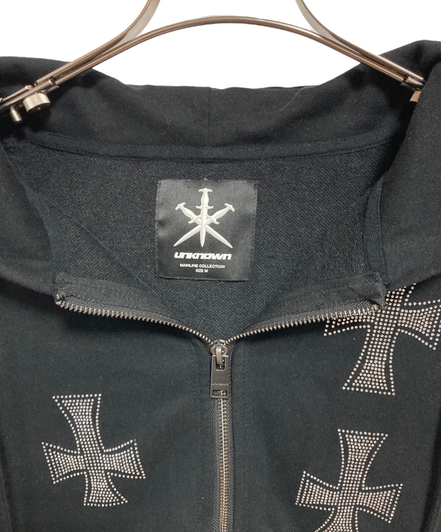 中古・古着通販】unknown (アンノーン) クロスラインストーンジップ 