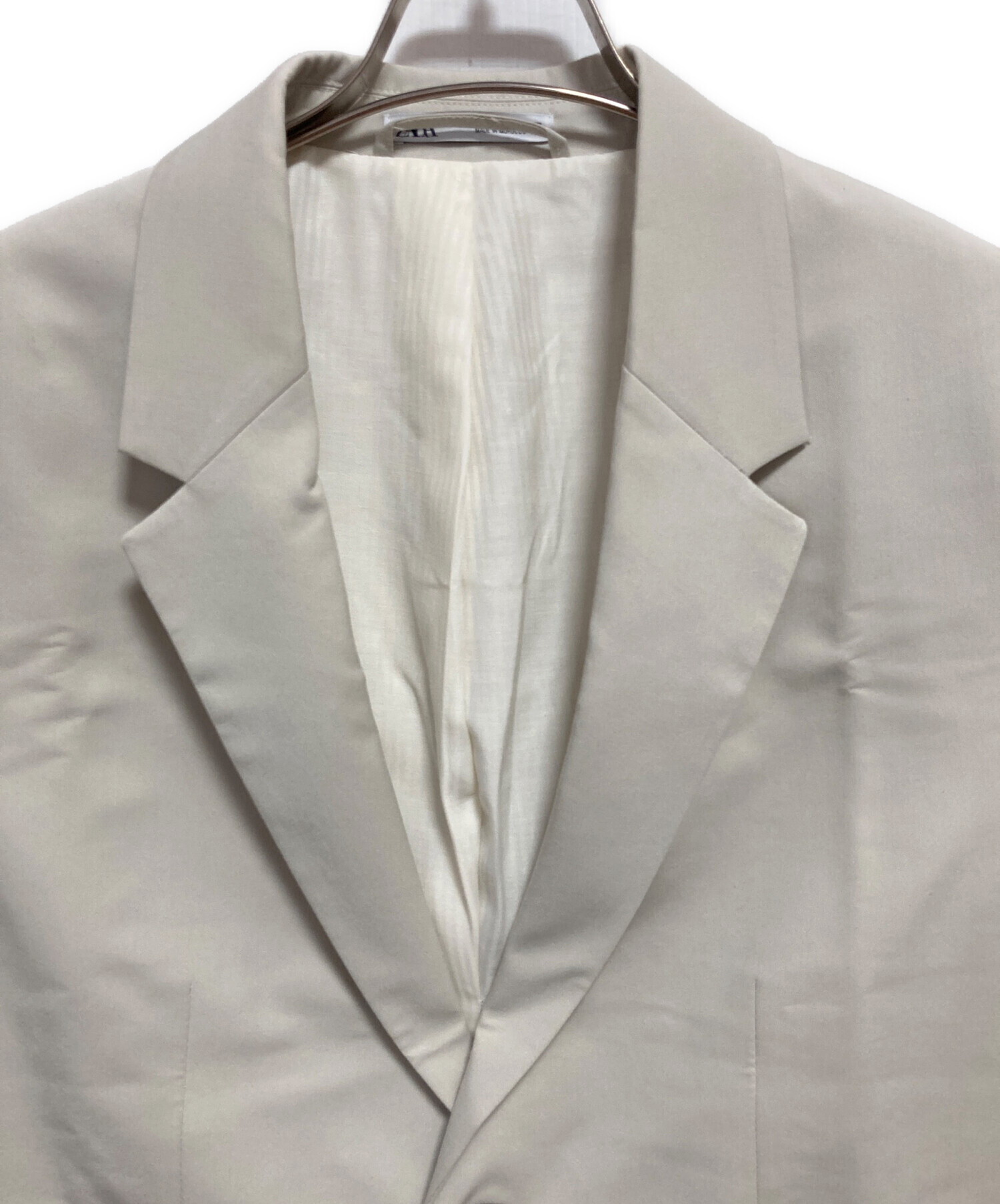 未使用に近い【ZARA】ザラ シアサッカー テーラードジャケット 2B 濃紺3L 中古・古着通販】ZARA (ザラ) 2Bテーラードジャケット ホワイト サイズ