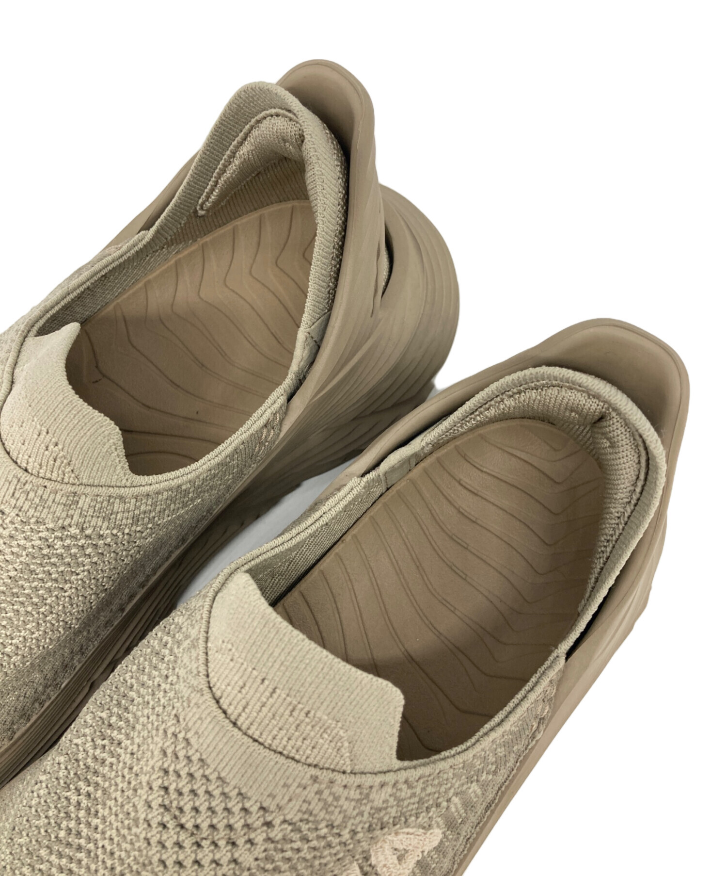 中古・古着通販】HOKAONEONE (ホカオネオネ) Restore TC ベージュ
