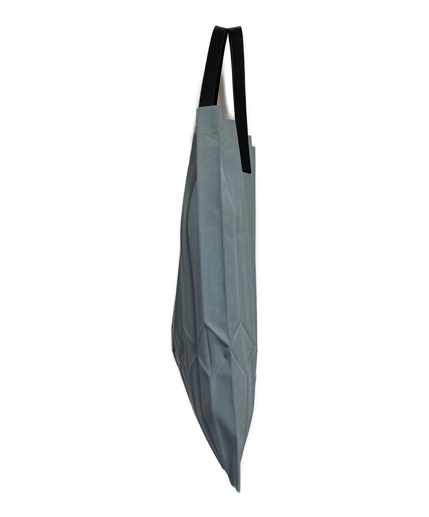 中古・古着通販】me ISSEY MIYAKE (ミーイッセイ ミヤケ) プリーツ
