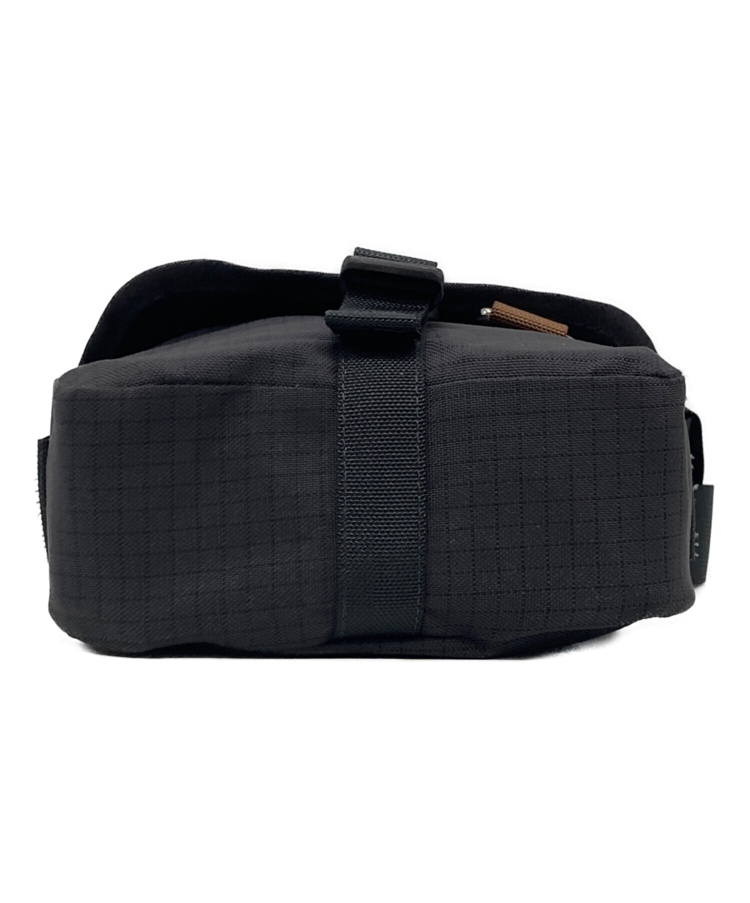 美品 Acne Studios メッセンジャーバッグ 黒 ブラック 中古・古着通販】ACNE STUDIOS (アクネ ストゥディオズ) ナイロンミニ