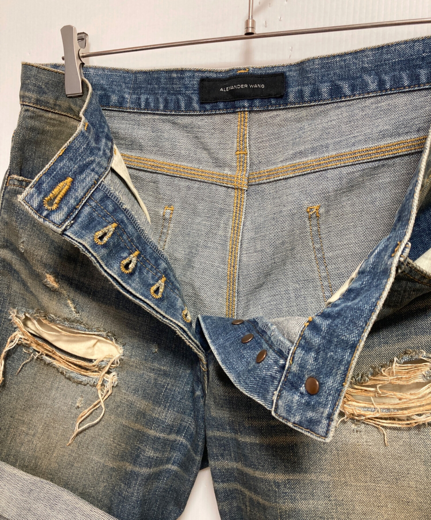 ストリートモード古着　アレキサンダーワン　ロールアップダメージデニムホットパンツ 中古・古着通販】ALEXANDER WANG (アレキサンダー・ワン) ヴィンテージ