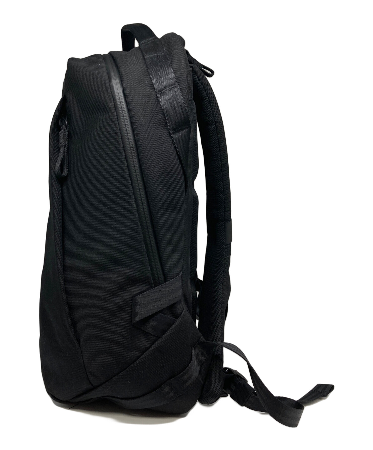 【未使用に近い】ABLE CARRY Daily Backpack ブラック 中古・古着通販】Able Carry (エイブルキャリー) Daily Backpack