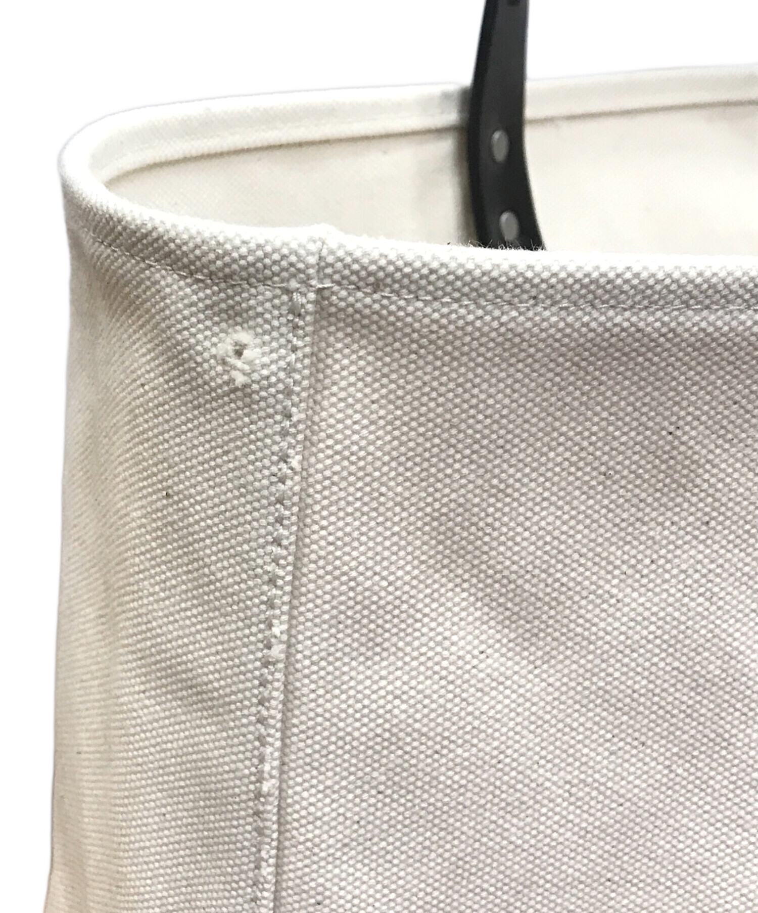 中古・古着通販】OAMC (オーエーエムシー) rupert bag アイボリー