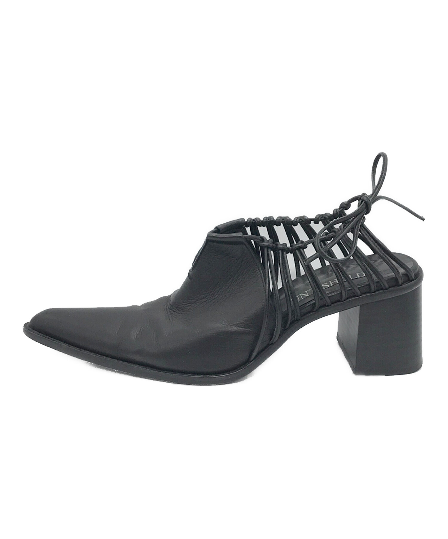 【新品未使用品】UNTISHOLDレザーパンプス /カットアウトデザイン 新品未使用品】UNTISHOLDレザーパンプス /カットアウトデザイン