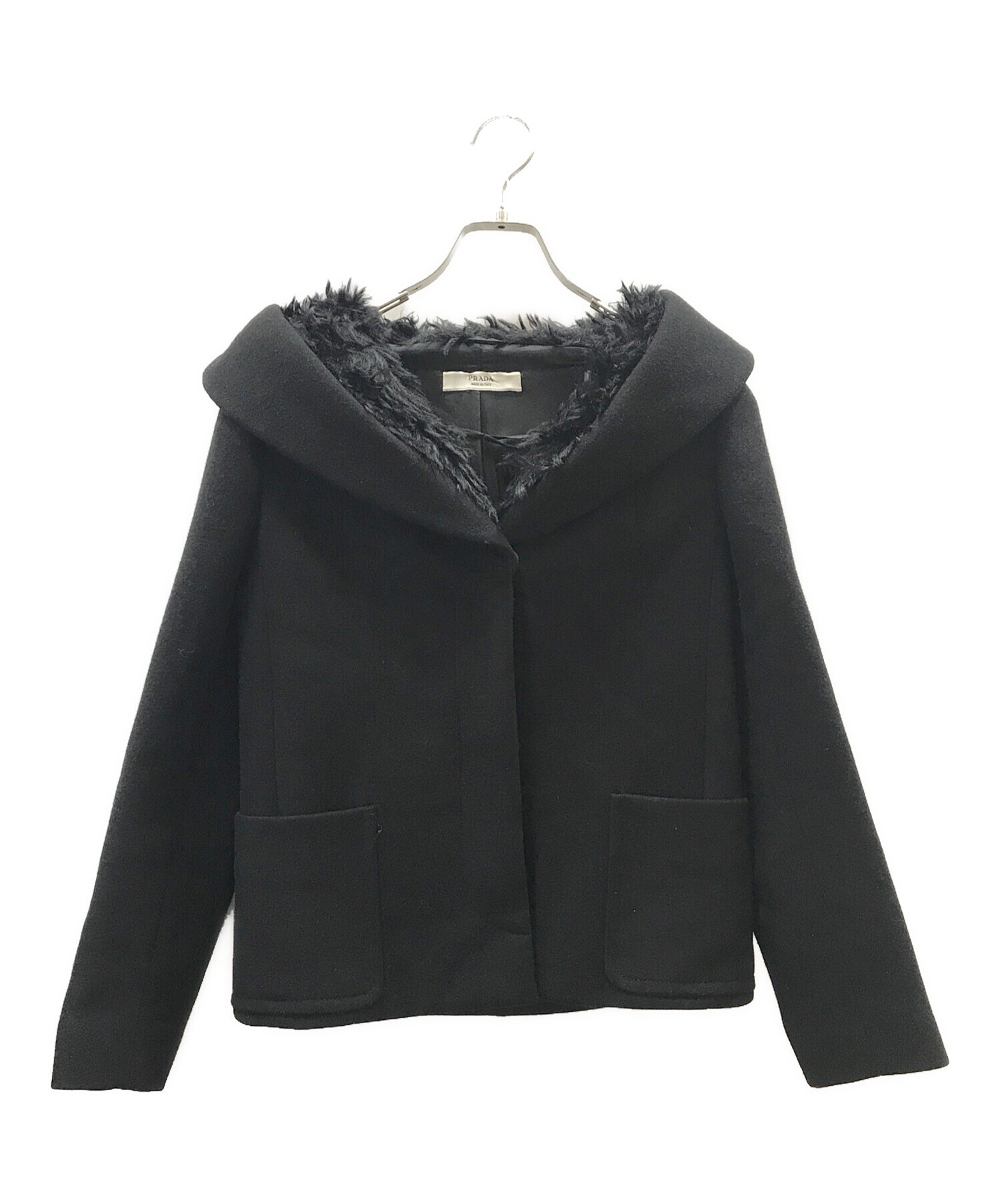 プラダ ファーショートコート PRADAのショートコート