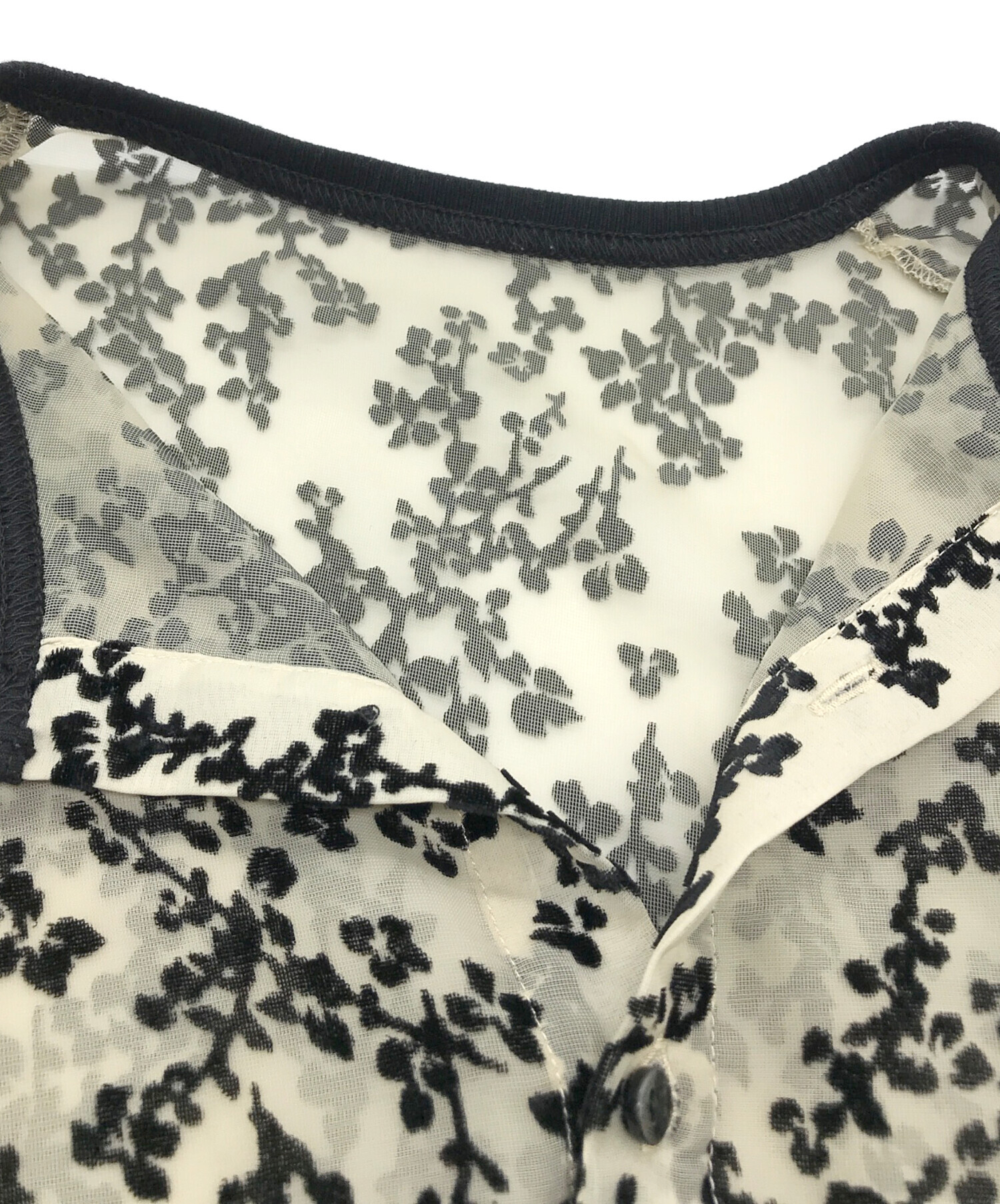 中古・古着通販】CLANE (クラネ) MINAMI TANAKA FLORETS OPAL CARDIGAN