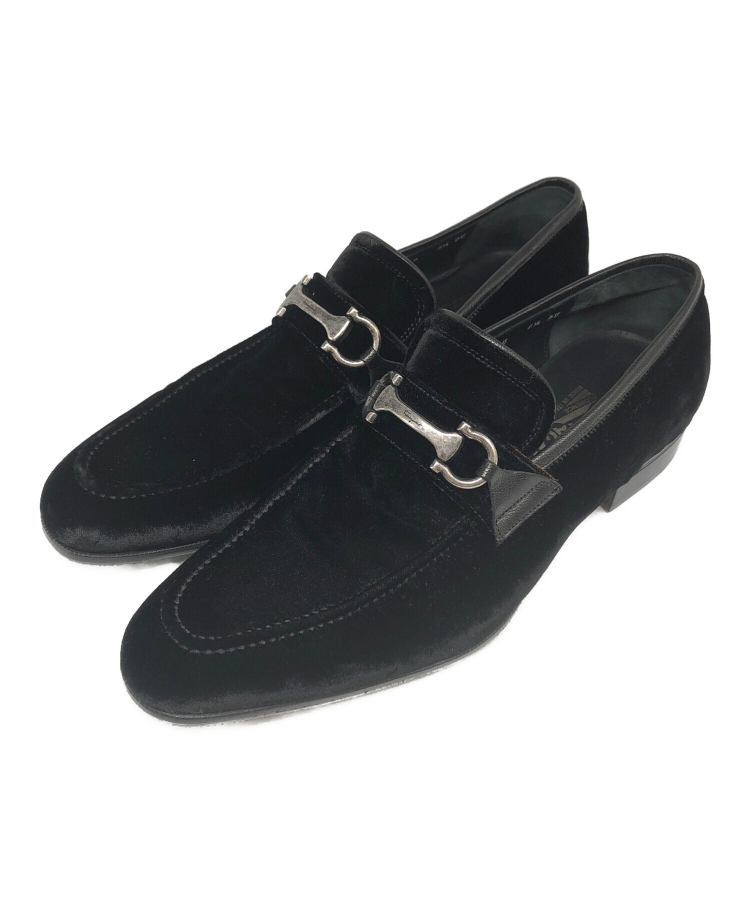 Ferragamo 黒 ベロア ローファー 7.5 中古・古着通販】Salvatore Ferragamo (サルヴァトーレ フェラガモ