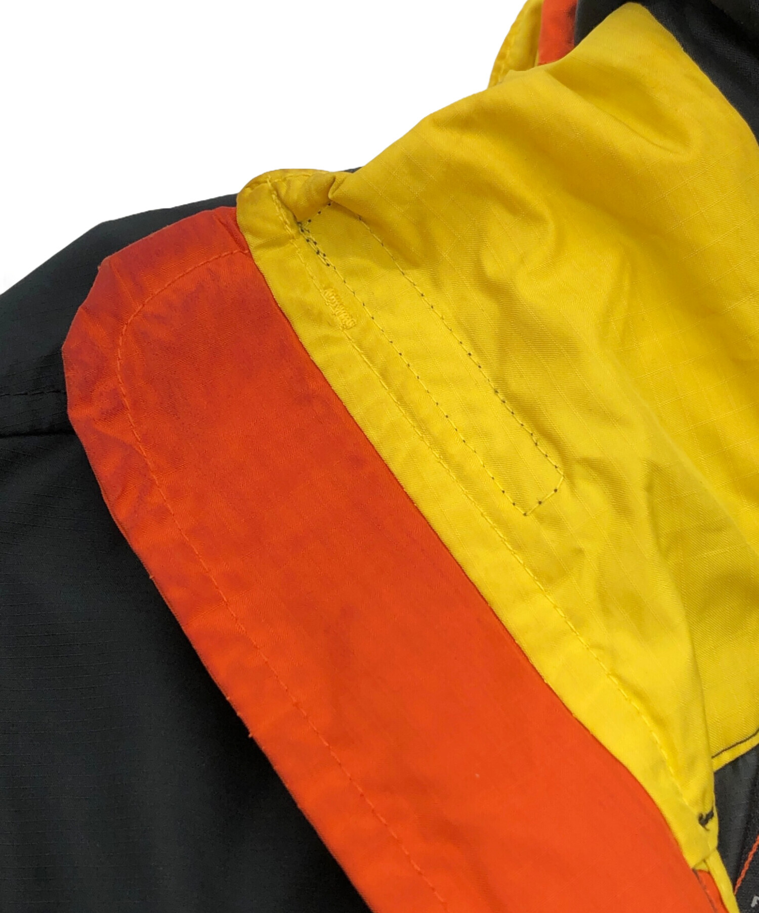 Nike ACG90sマウンテンパーカー イエロー/オレンジ 中古・古着通販】NIKE ACG (ナイキエーシージー) マウンテンパーカー