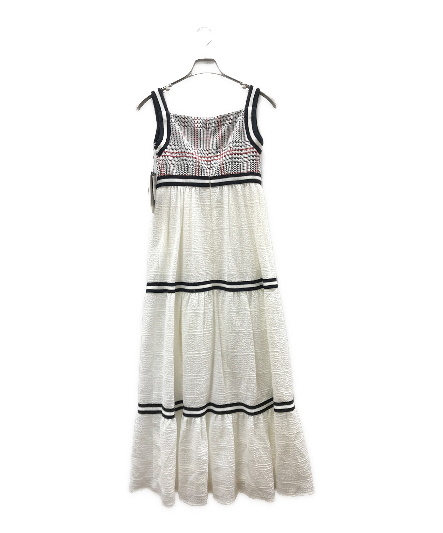 タエアシダワンピース