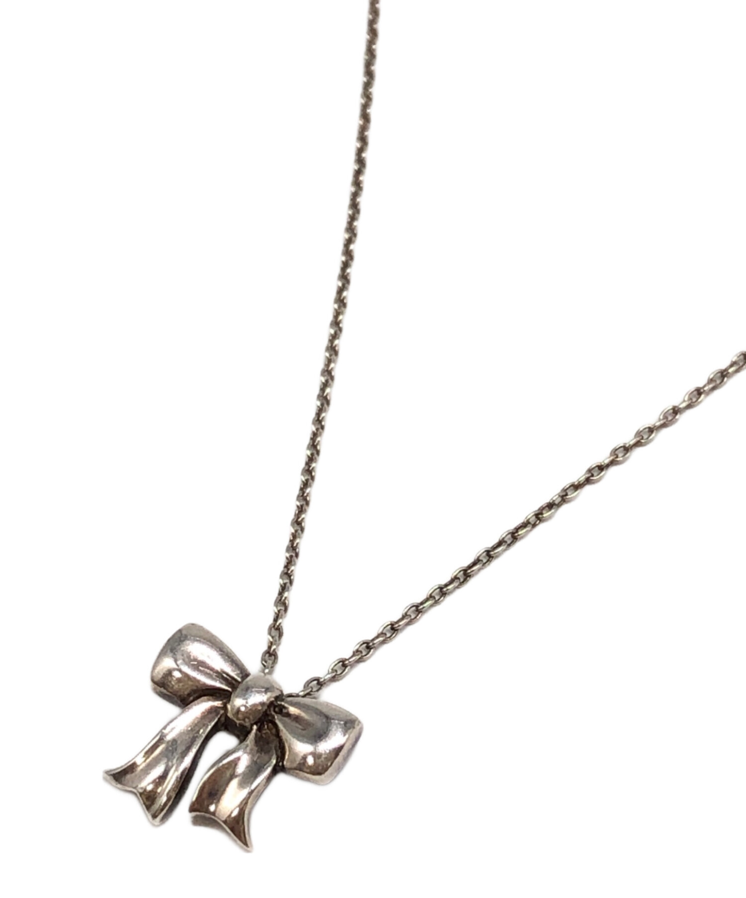 中古・古着通販】Tiffany & Co. (ティファニー) リボンネックレス 中古・古着通販】Tiffany & Co. (ティファニー) リボンネックレス