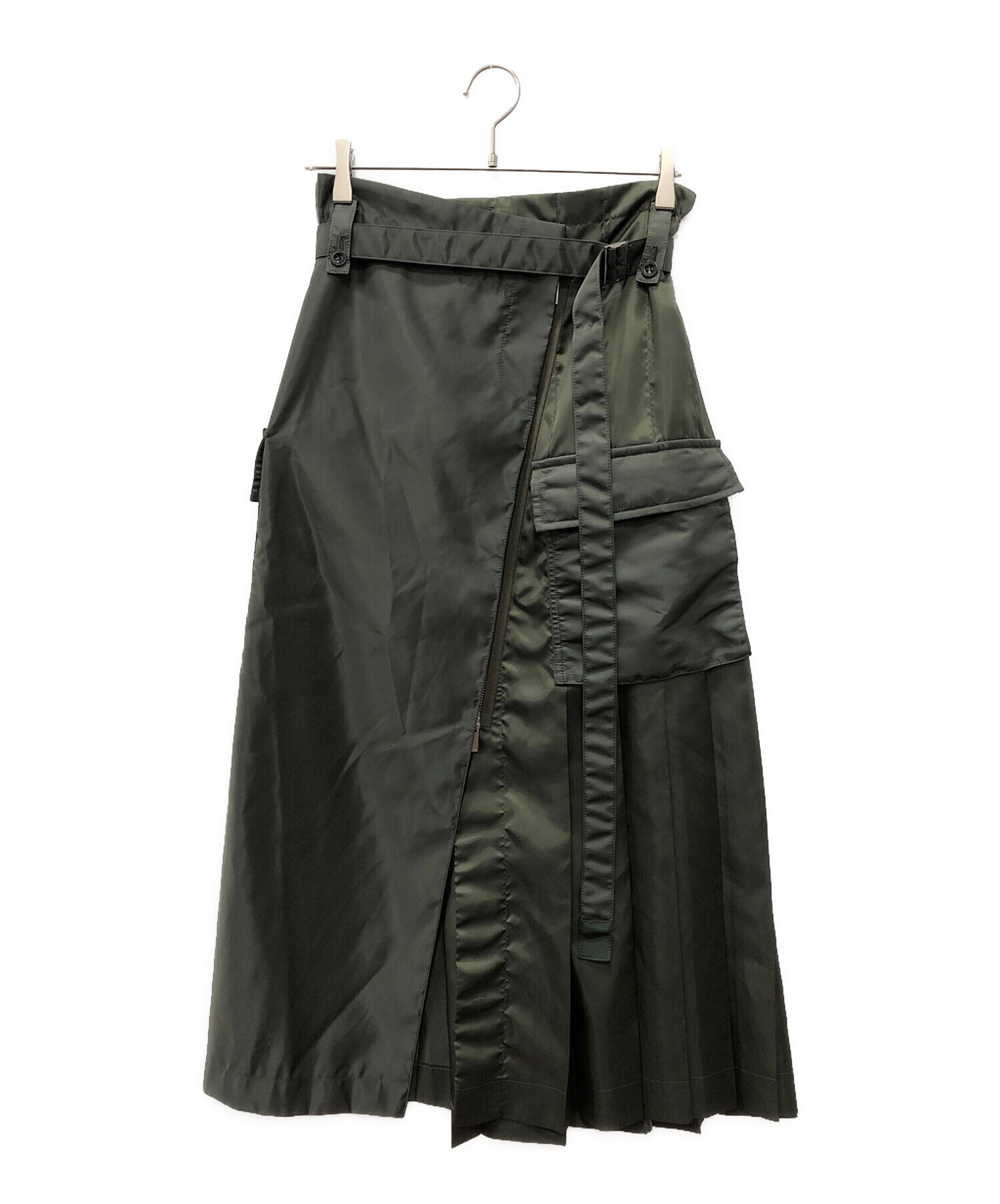 【最終値下げ】sacai Nylon Twill Skirt サカイ スカート 中古・古着通販】sacai (サカイ) 23ss Nylon Twill Skirt グリーン