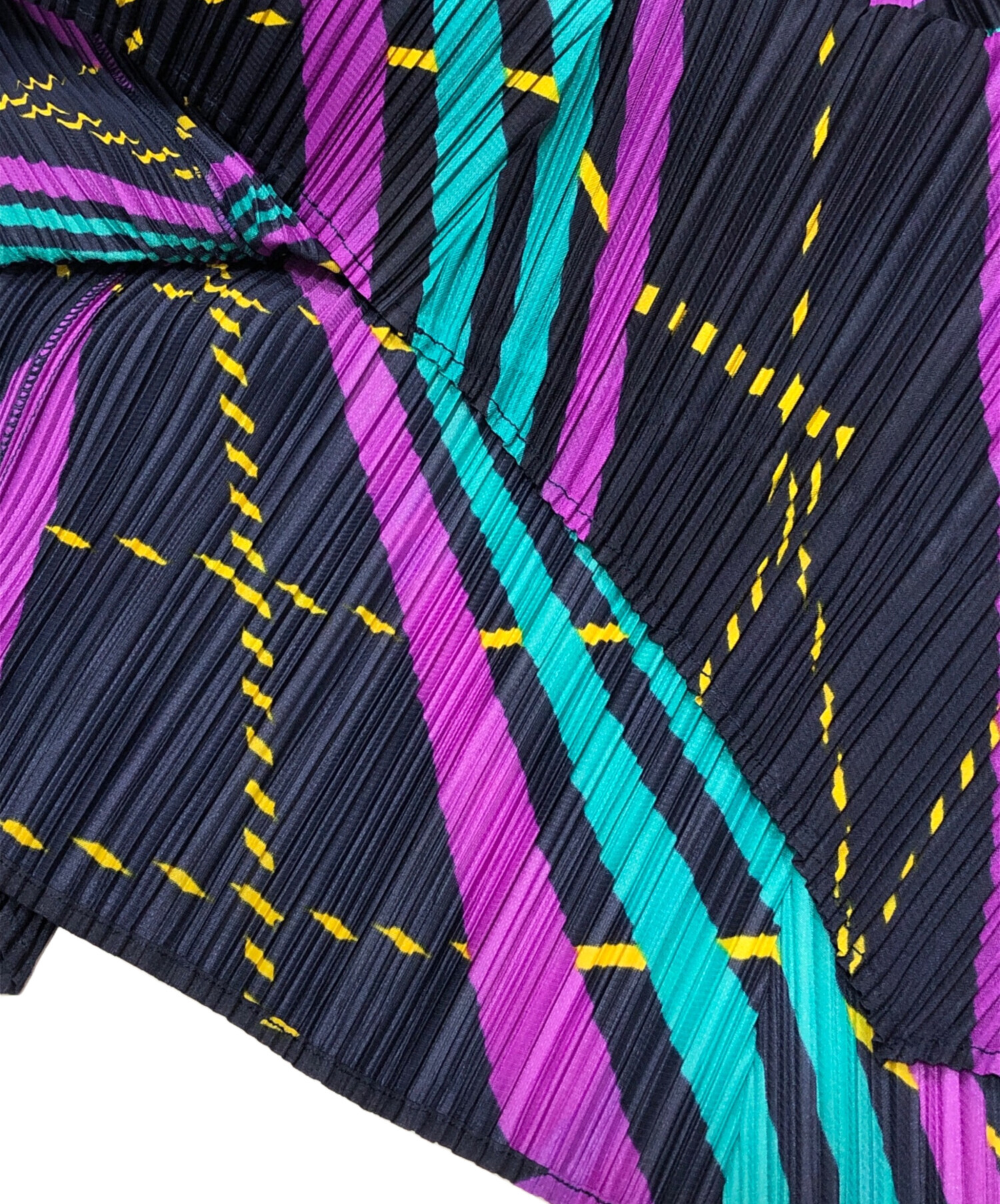 PLEATS PLEASE プリーツプリーズ 総柄 スカート 中古・古着通販】PLEATS PLEASE (プリーツプリーズ) 総柄スカート