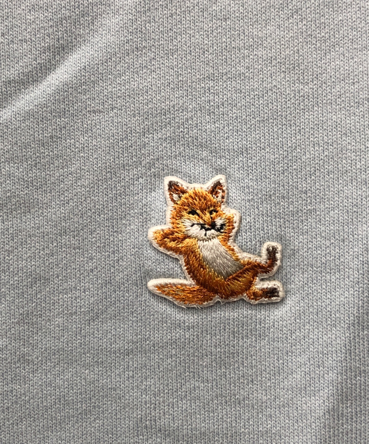 値上げ MAISON KITSUNE キツネ刺繍 スウェットシャツ 【公式通販】