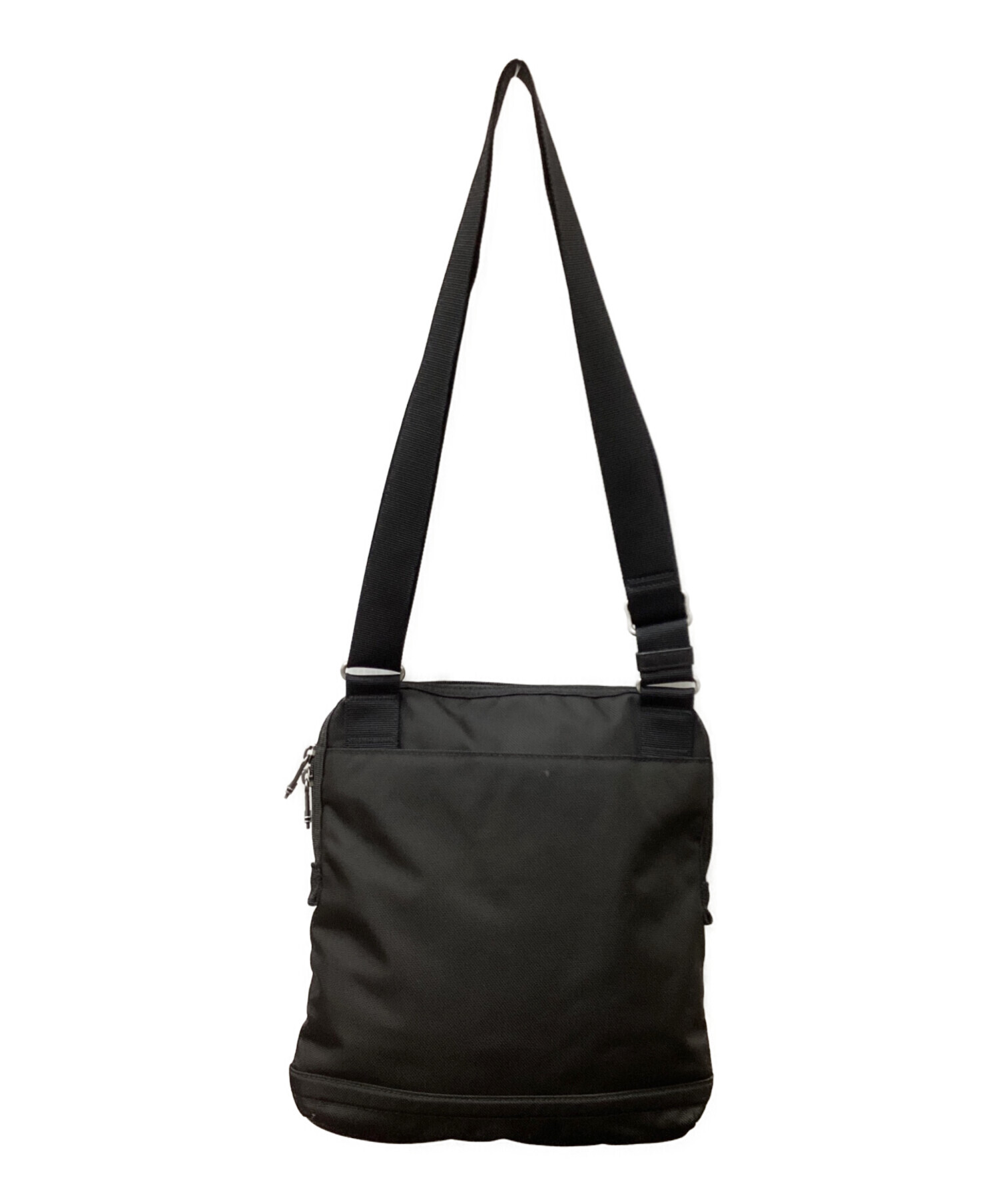 TUMI ダークグレー ショルダーバッグ 中古・古着通販】TUMI (トゥミ) ショルダーバッグ グレー×ブラック