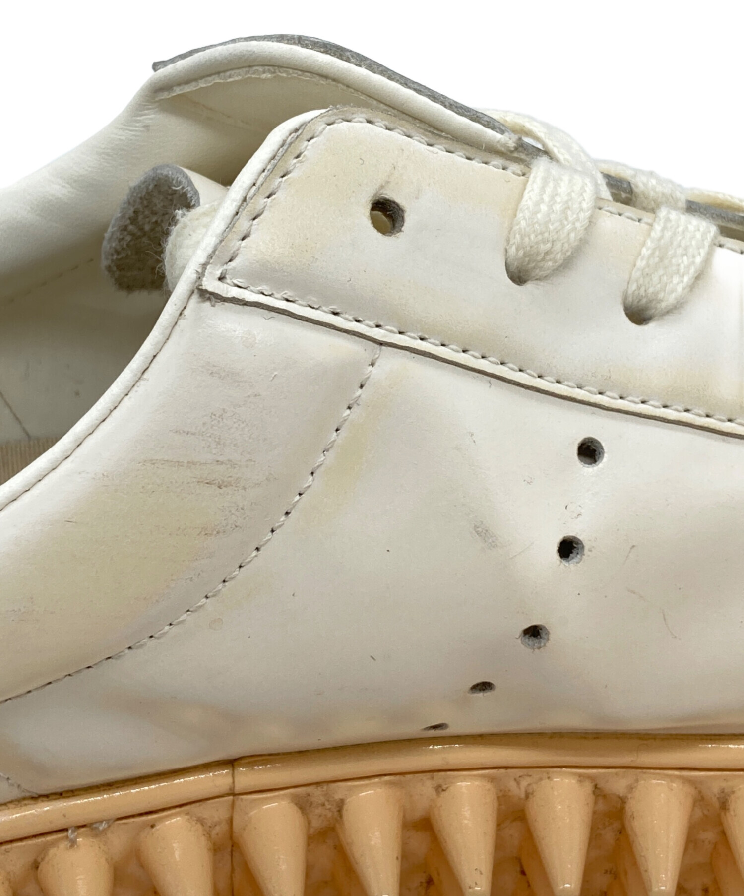 ダブレット サイズ:26H スパイキーレザースニーカー 中古 BS99 中古・古着通販】doublet (ダブレット) SPIKY LEATHER SNEAKER WHITE