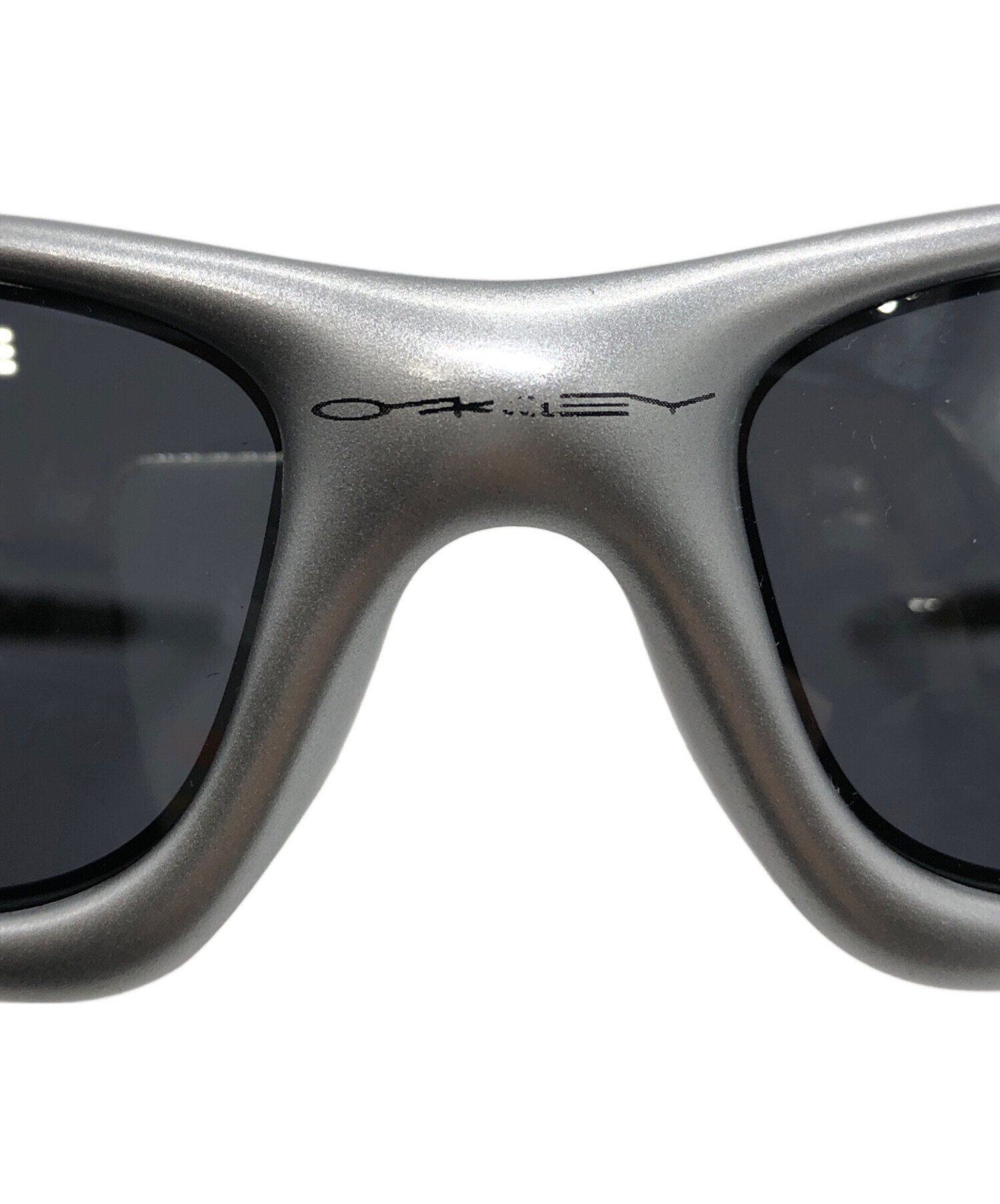 中古・古着通販】OAKLEY (オークリー) サングラス シルバー｜ブランド