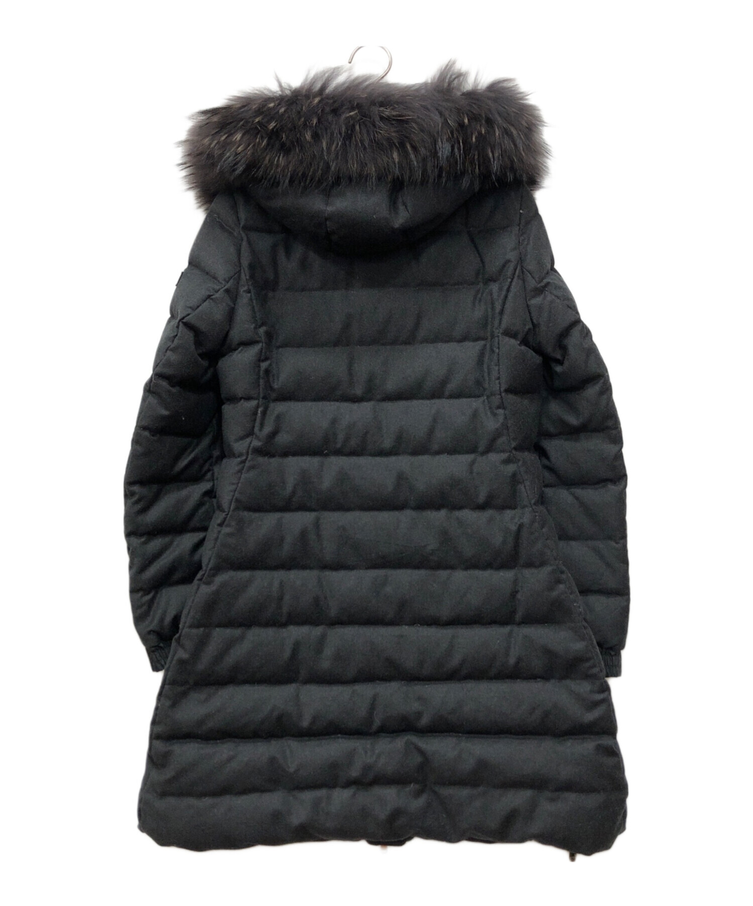 中古・古着通販】TATRAS (タトラス) ラヴィアナ ファー・フード 中古・古着通販】TATRAS (タトラス) ラヴィアナ ファー・フード