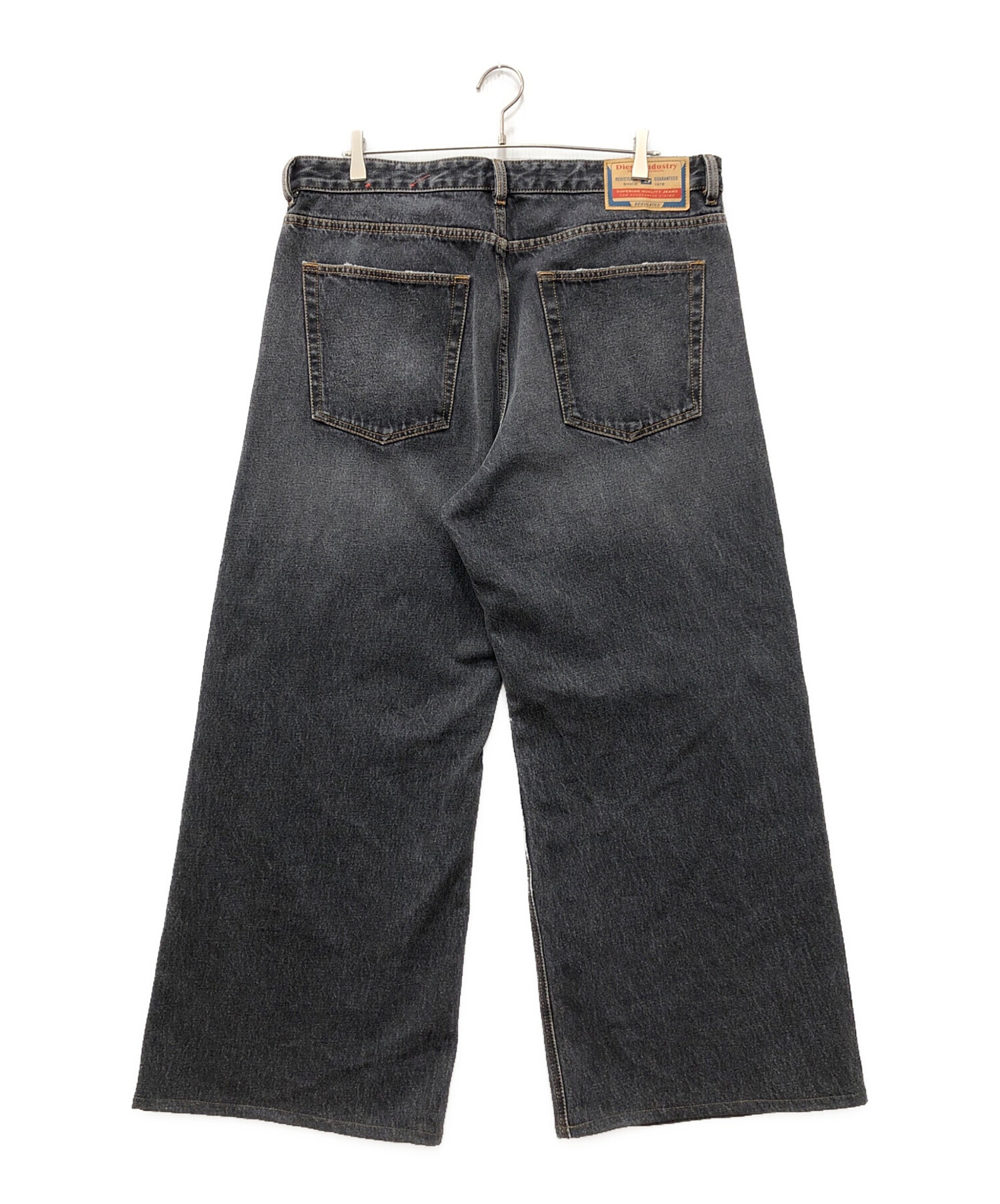 中古・古着通販】DIESEL (ディーゼル) relaxed jeans d-rise ブラック