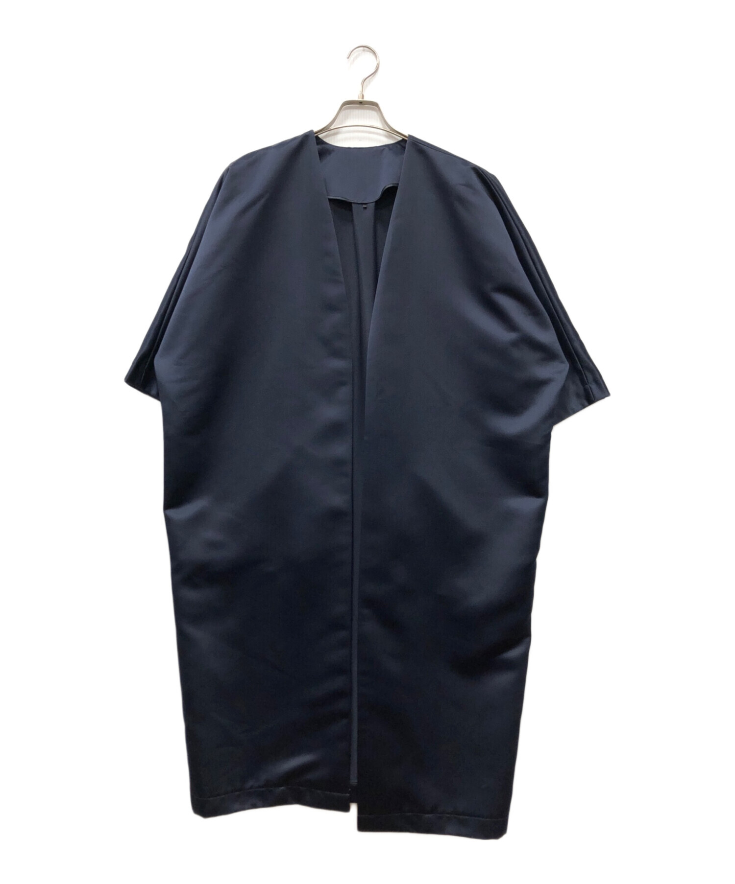 edit & co ラグラン サテンコート エディットアンドコー ガウンコート 中古・古着通販】edit & co. (エディットアンドコー) Satin Coat