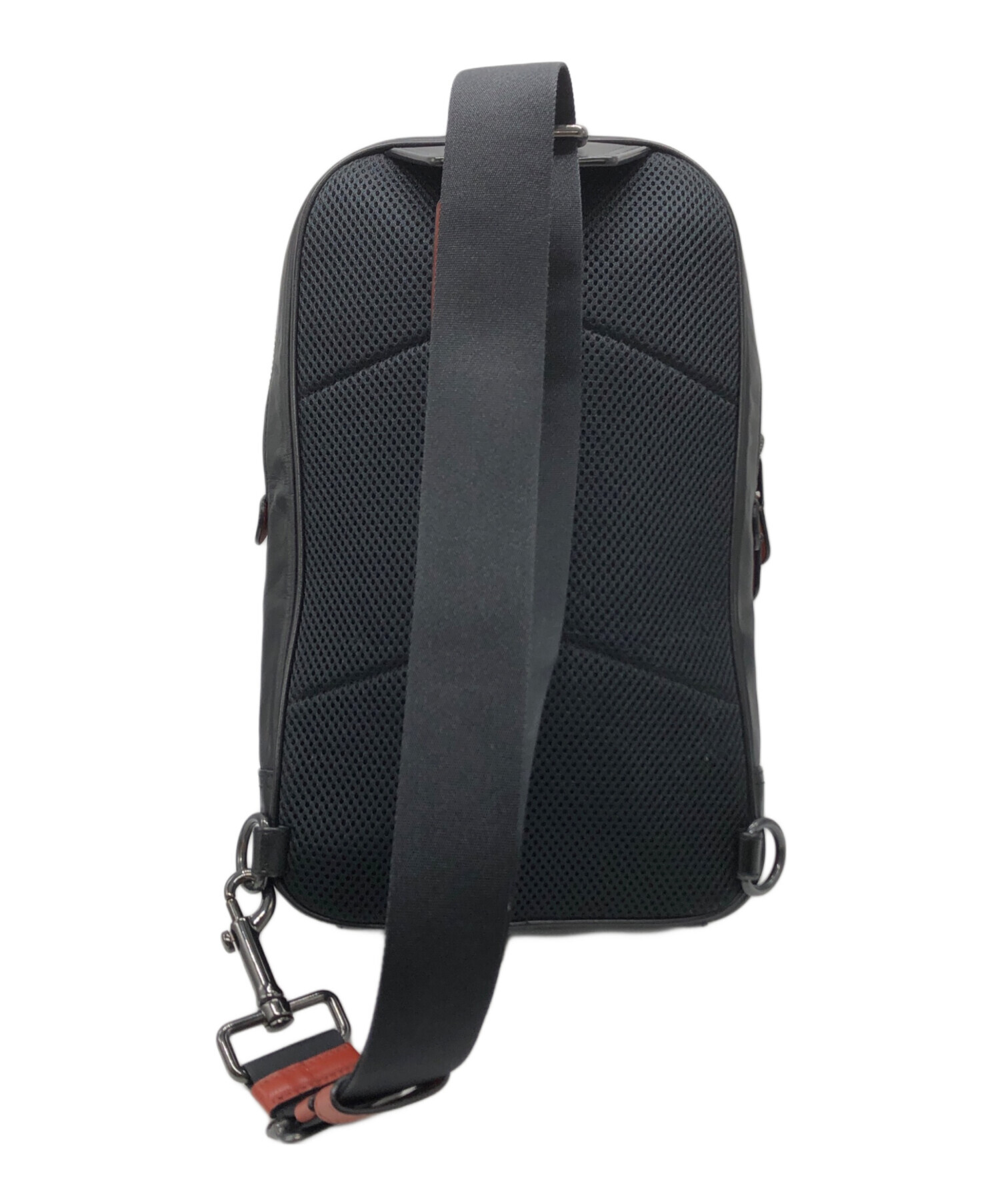 中古・古着通販】COACH (コーチ) シグネチャーキャンバス ボディバッグ