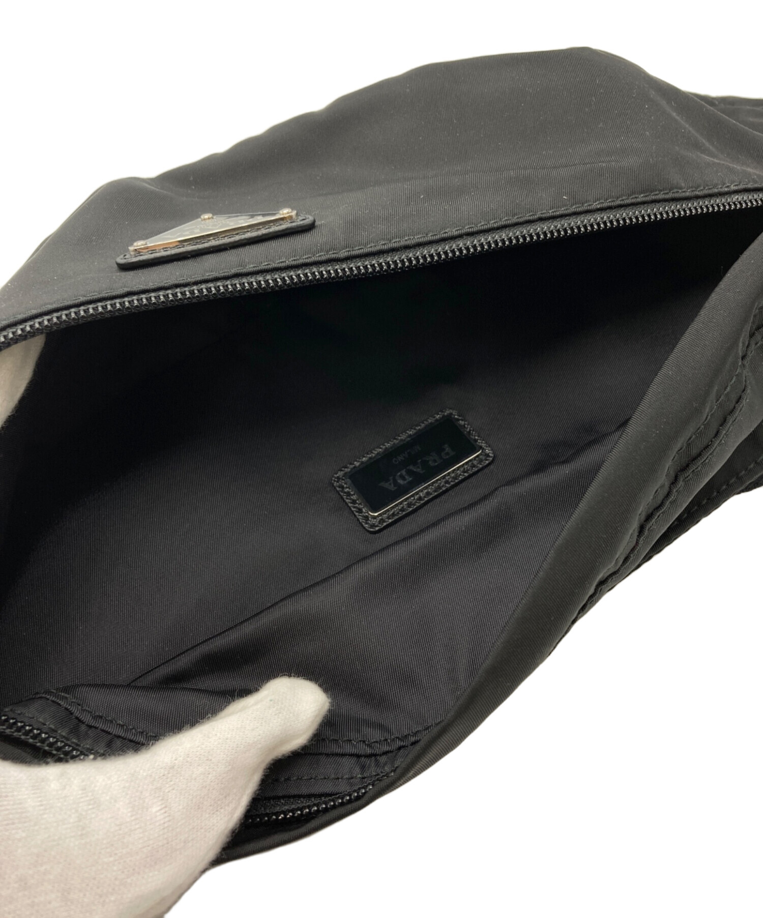中古・古着通販】PRADA (プラダ) ウエストバッグ ブラック｜ブランド