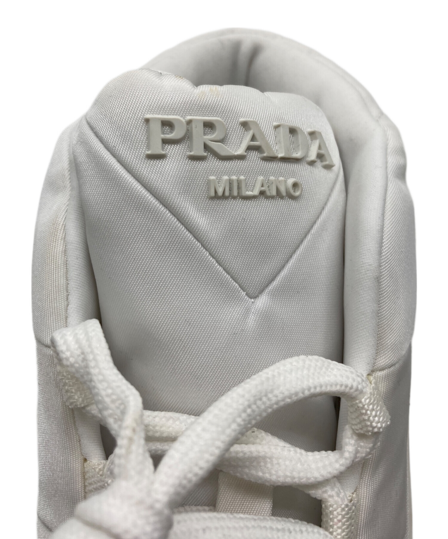 PRADA ホワイト　スニーカー　36 中古・古着通販】PRADA (プラダ) スニーカー ホワイト サイズ:36