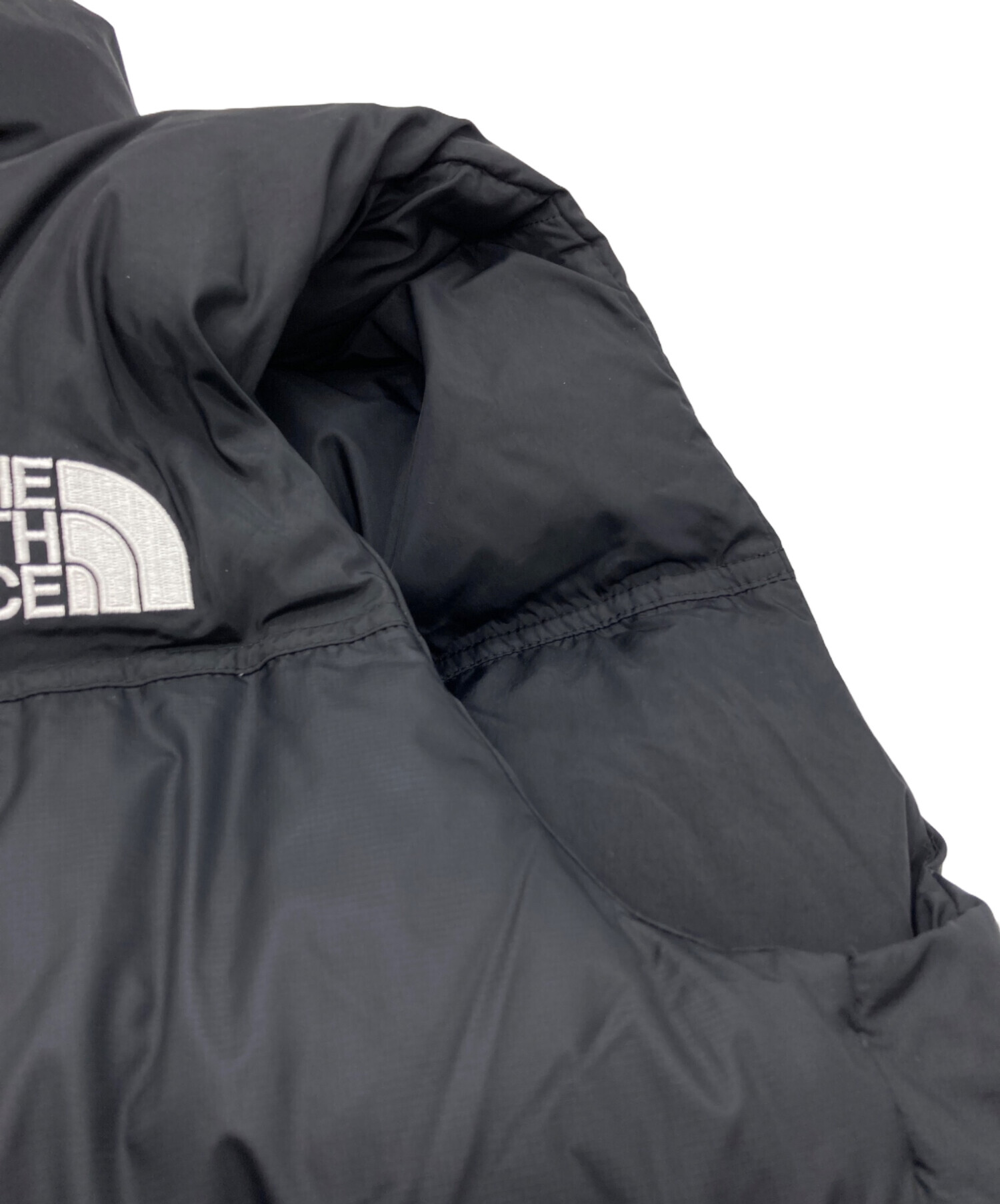 中古・古着通販】THE NORTH FACE (ザ ノース フェイス) ヌプシベスト