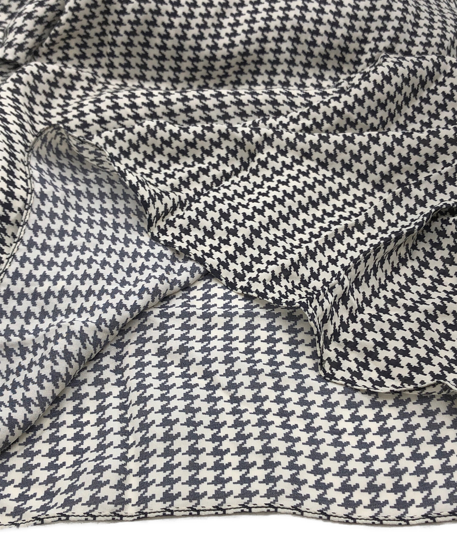 中古・古着通販】GUCCI (グッチ) 総柄シルクワンピース ホワイト