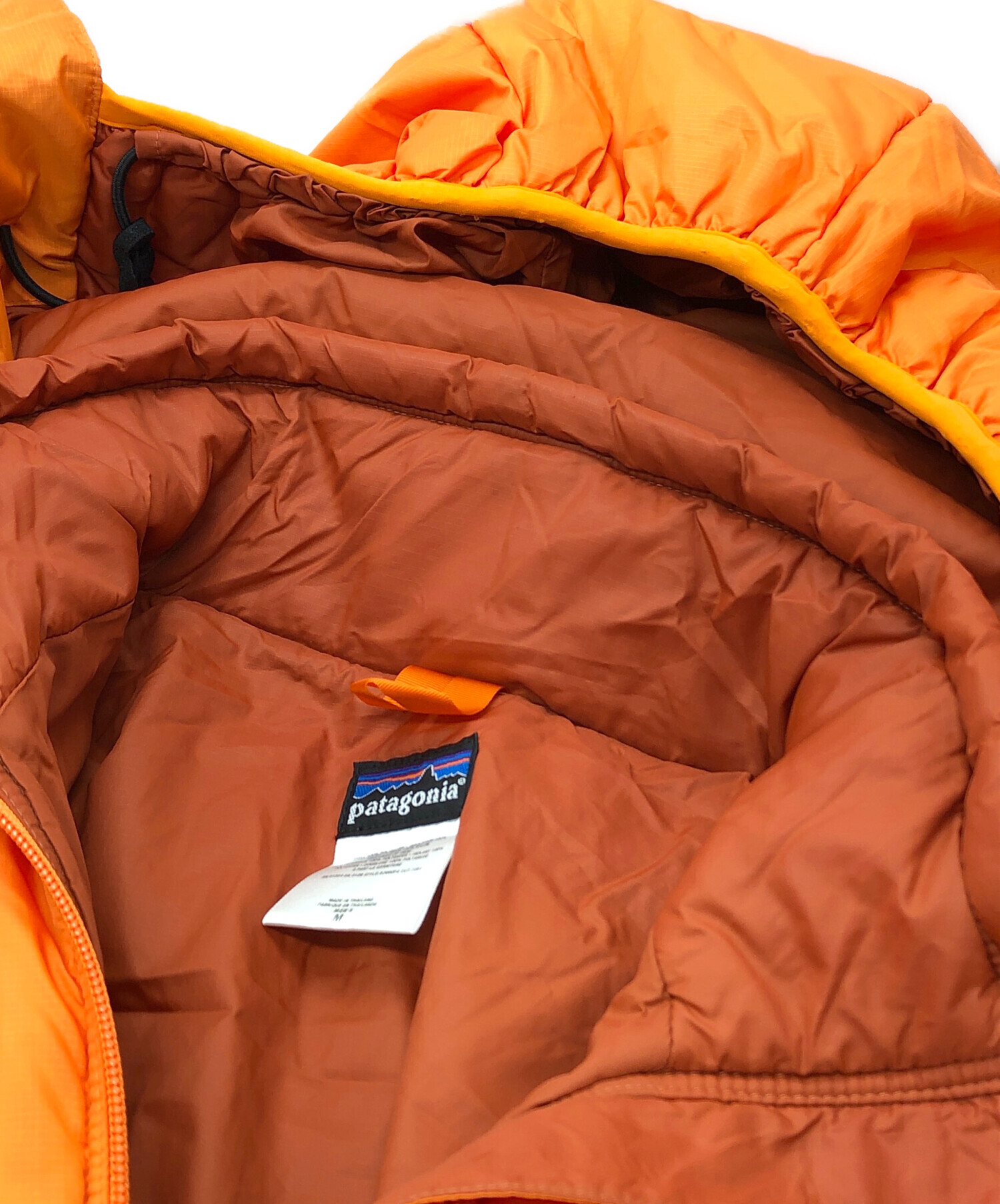 Patagonia Down Jacket Orange サイズ M 中古・古着通販】Patagonia (パタゴニア) PUFF JACKET オレンジ サイズ