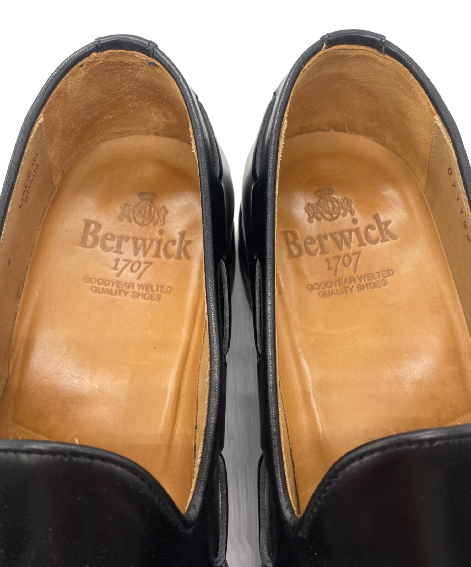 中古・古着通販】berwick (バーウィック) タッセルローファー ブラック 