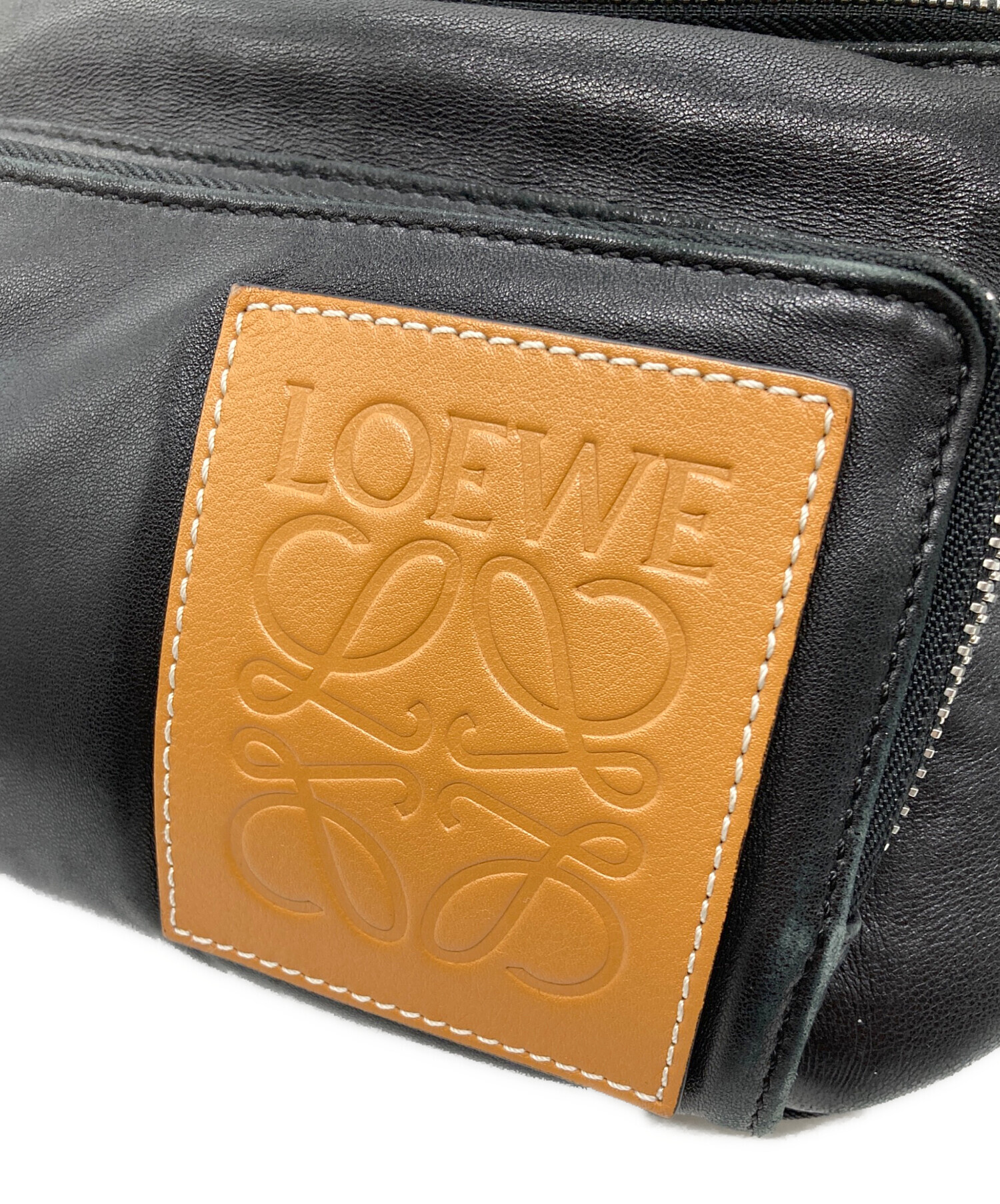 中古・古着通販】LOEWE (ロエベ) Bumbag Puffy ブラック｜ブランド