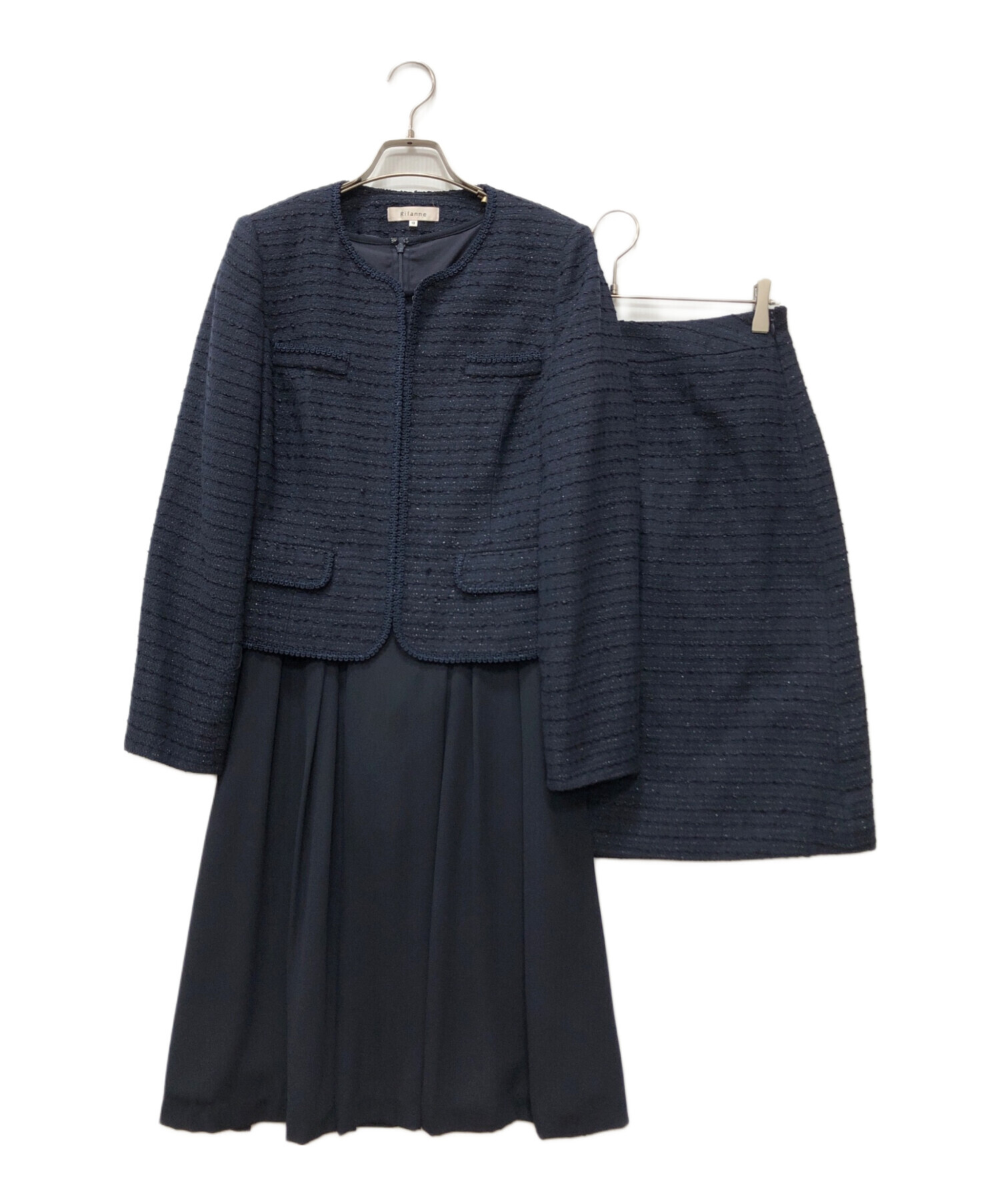 中古・古着通販】RIfanne (リファンネ) ツイードセットアップ ネイビー 中古・古着通販】RIfanne (リファンネ) ツイードセットアップ ネイビー