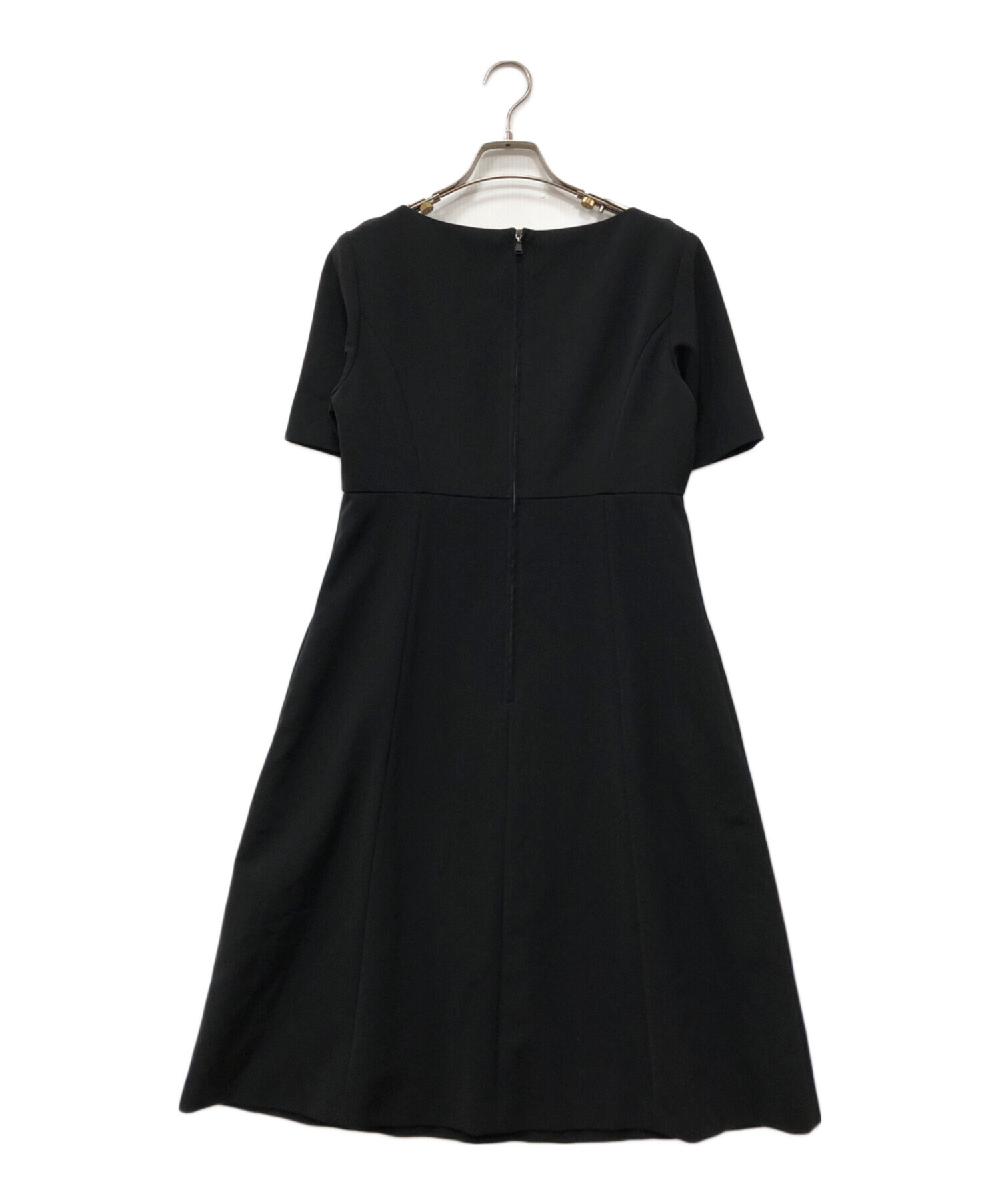美品 近年 フォクシー Alexandria ワンピース 半袖 ブラック 中古・古着通販】FOXEY NEWYORK (フォクシーニューヨーク) DRESS