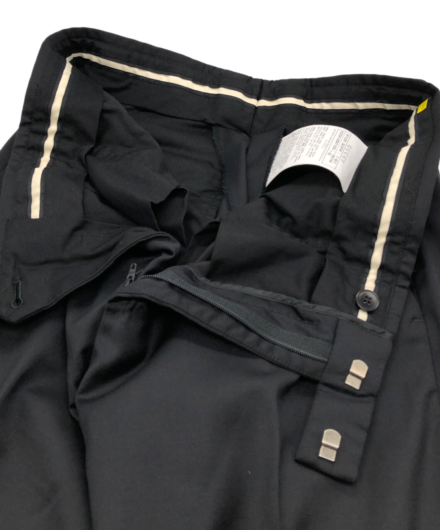 中古・古着通販】GUCCI (グッチ) スラックス ブラック サイズ:46
