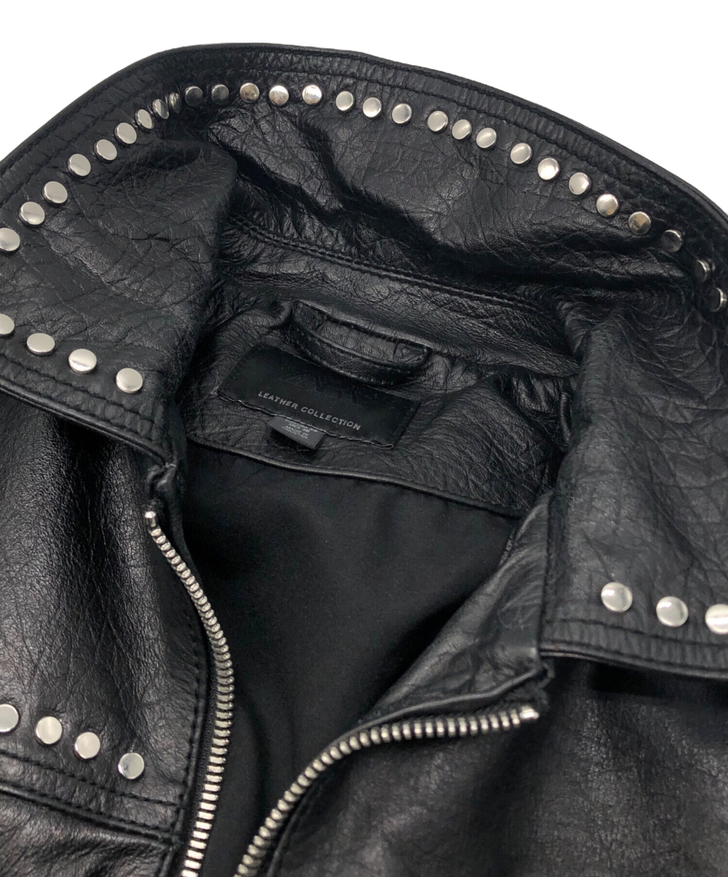 ZARA スタッズ付きブラックジャケット M ZARA］スタッズ付きレザー リラックスフィットジャケット (ZARA/レザー