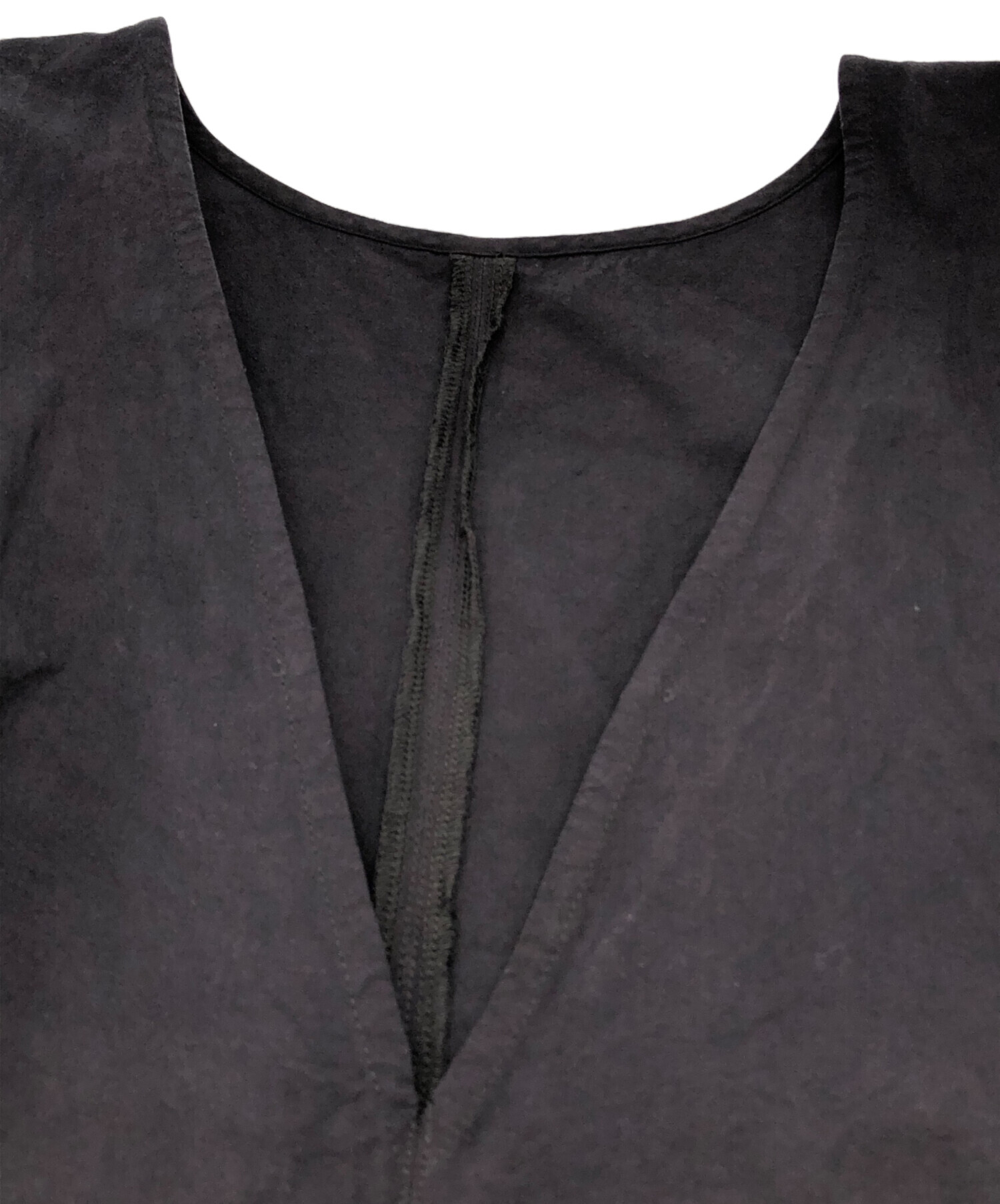 中古・古着通販】nest Robe (ネストローブ) 超撥水バックVネック 