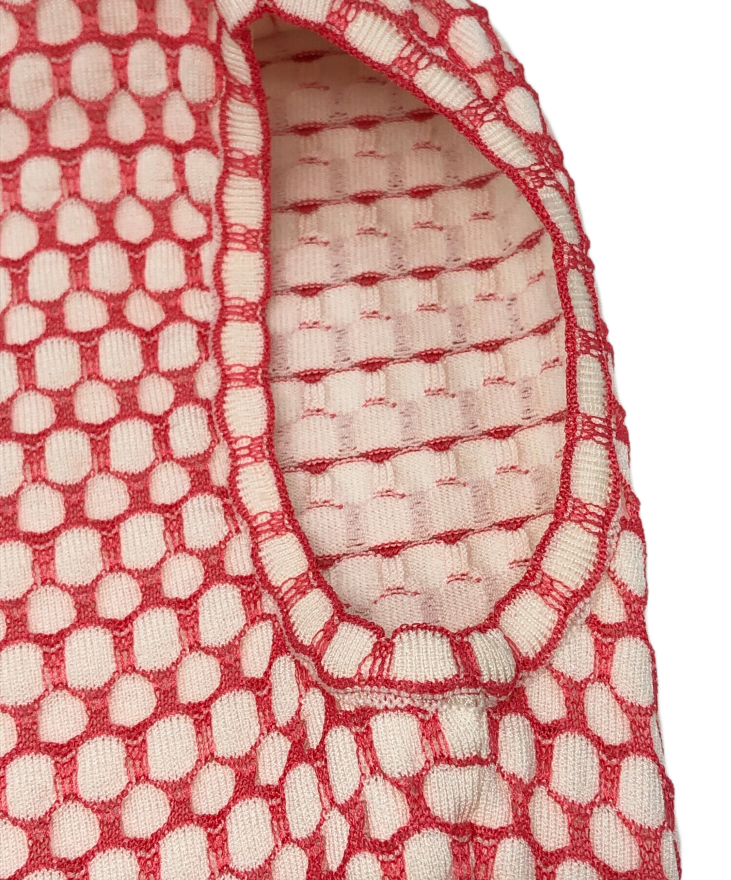 【CHANEL】ピンク ノースリーブニット シャネル 38サイズ タンクトップ 中古・古着通販】CHANEL (シャネル) ノースリーブニットワンピース