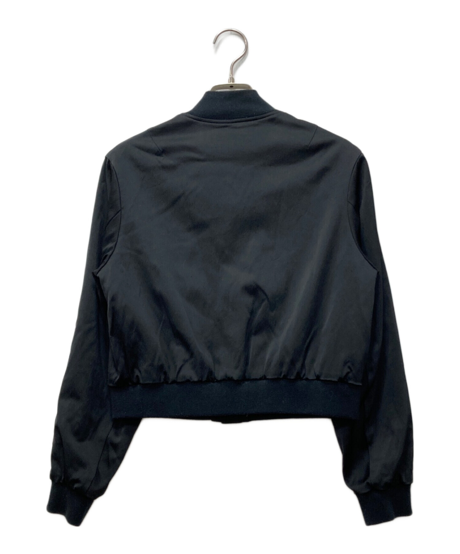 shellerシェリエサテンブルゾン 中古・古着通販】sheller (シェリエ) ボタンサテンブルゾン ブラック