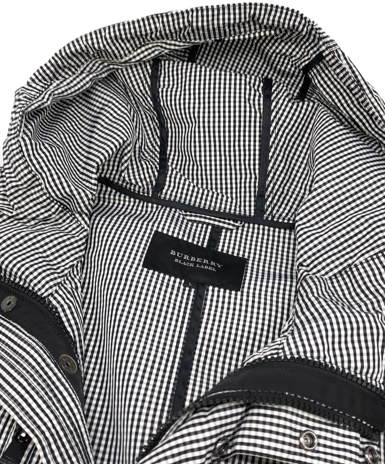 新品タグ付Burberryバーバリーブラックレーベルフード付ジャケットチェックL 中古・古着通販】BURBERRY BLACK LABEL (バーバリーブラックレーベル