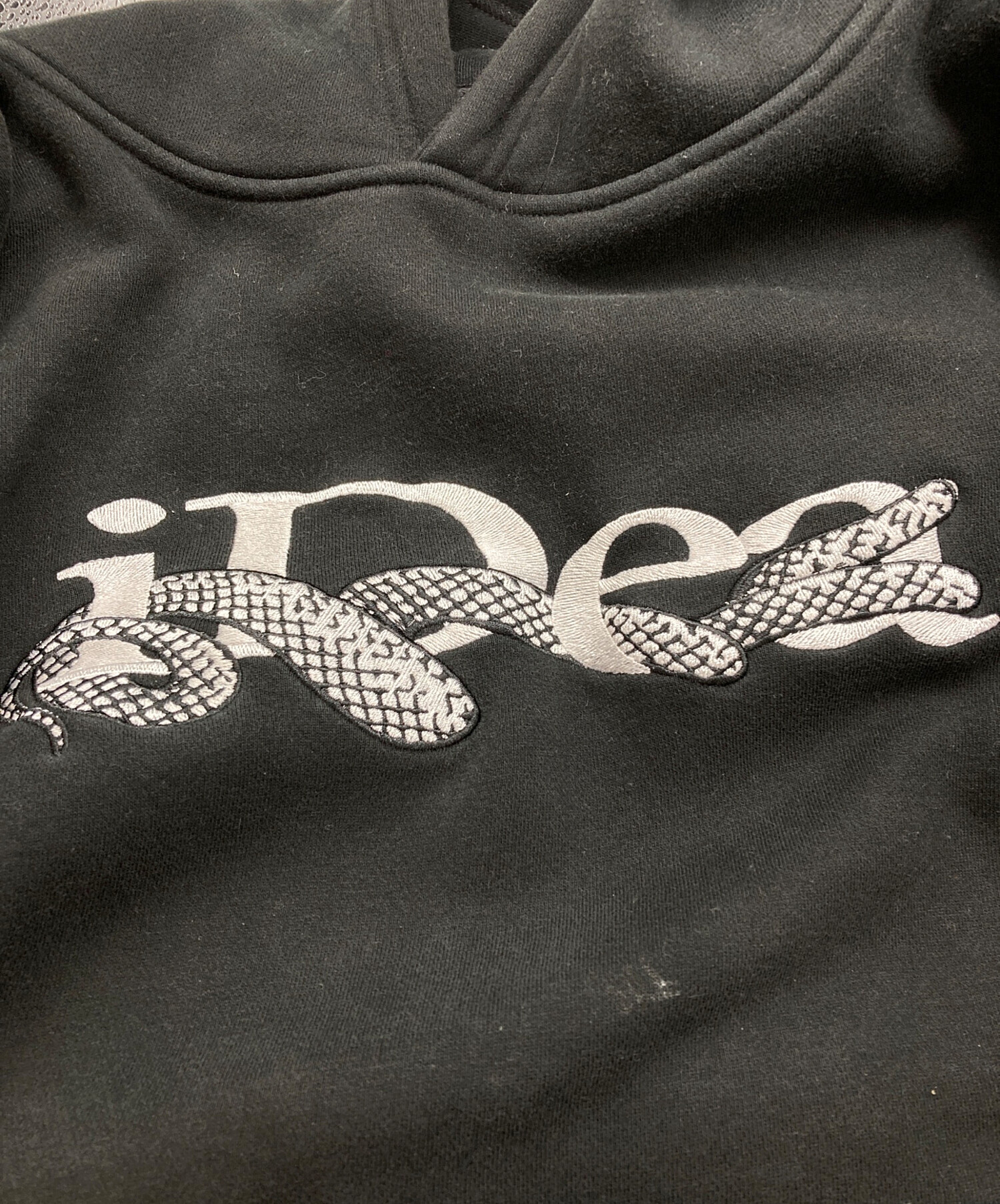 中古・古着通販】ideaswam (イデアスワム) OUROBOROS HOODIE ブラック