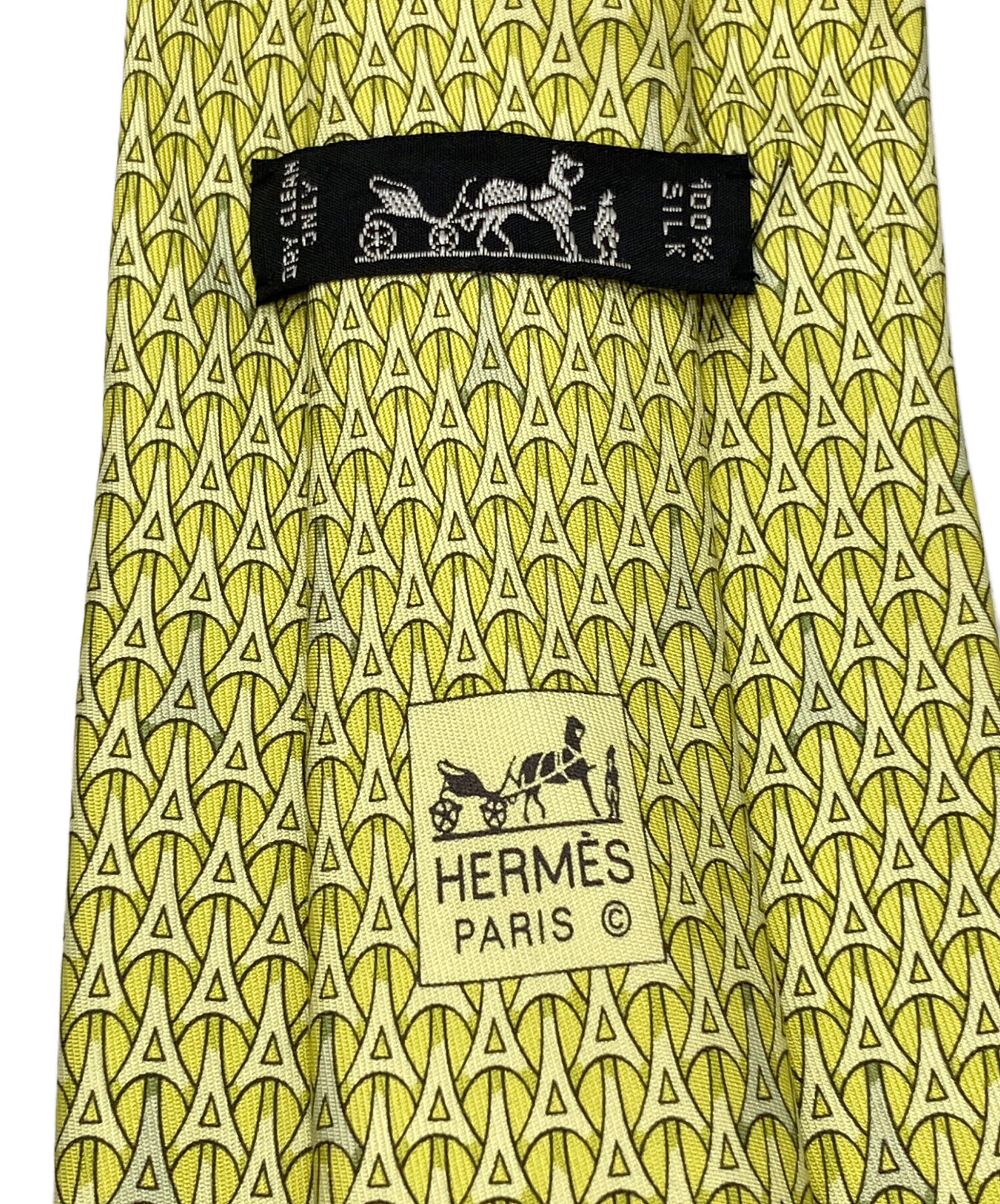 未使用 エルメス 春色 シルクネクタイ キューブ柄 幾何学模様 箱付き 中古・古着通販】HERMES (エルメス) 幾何学模様シルクネクタイ