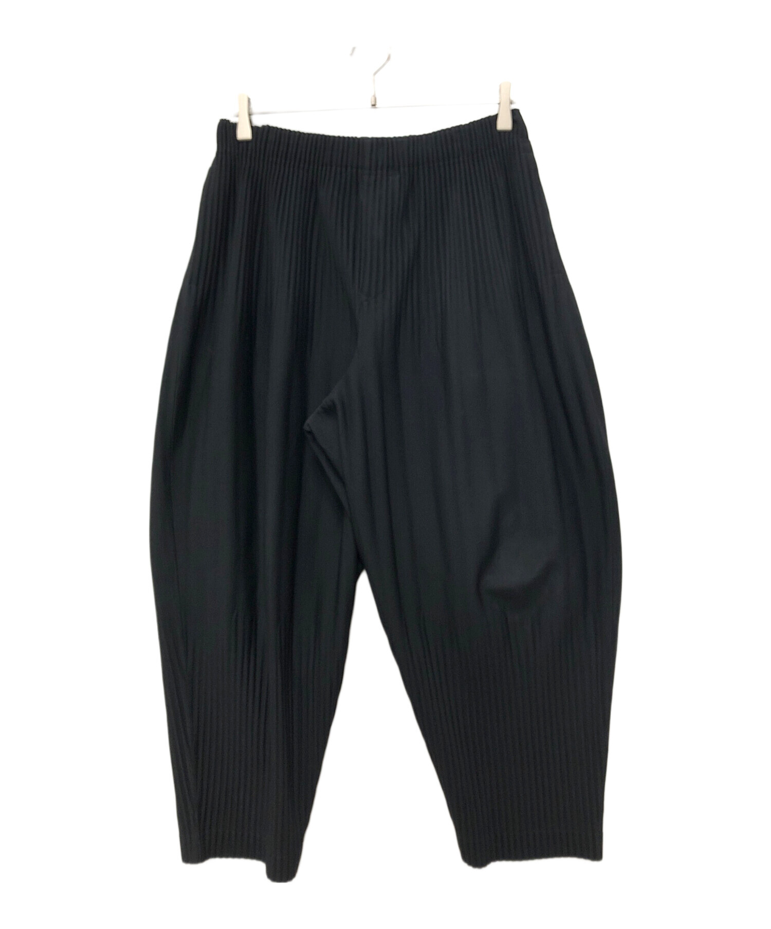 HOMME PLISSE イッセイミヤケ BASICS 消しプリーツ パンツ 中古・古着通販】HOMME PLISSE ISSEY MIYAKE (オム プリッセ イッセイ