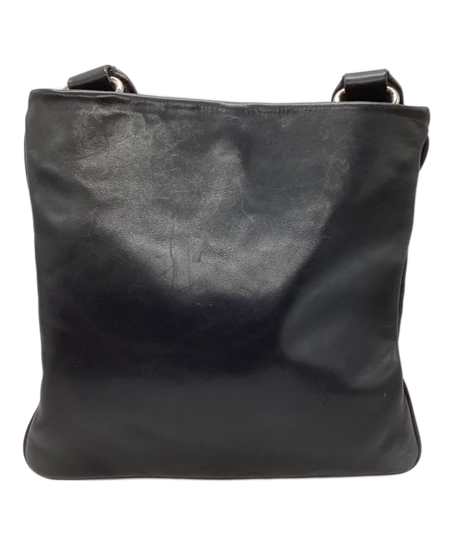 BALLY ショルダーバッグ ブラック 中古・古着通販】BALLY (バリー) レザーショルダーバッグ ブラック