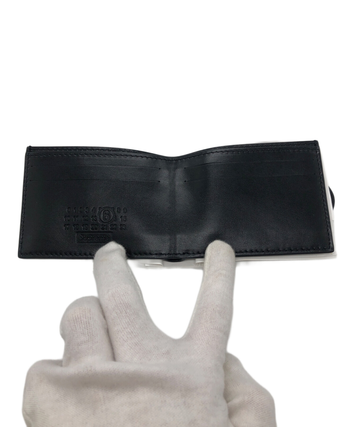 ❗️8月31日をもって出品終了❗️ supreme Margiela Wallet 中古・古着通販】SUPREME (シュプリーム) MM6 Maison Margiela